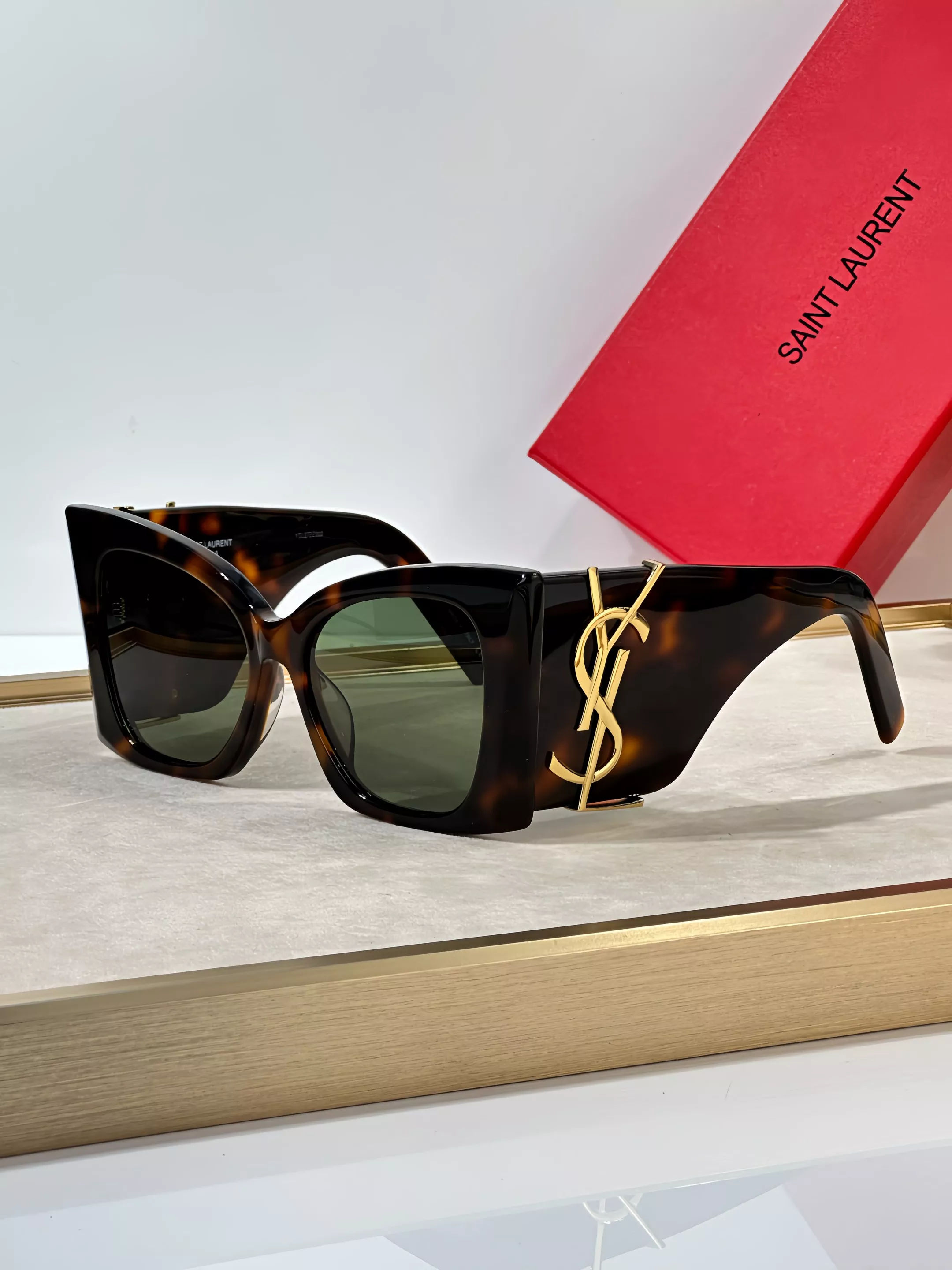 DailyWear 7282 Yves Saint Laurent YSL AAA Quality Sunglasses
