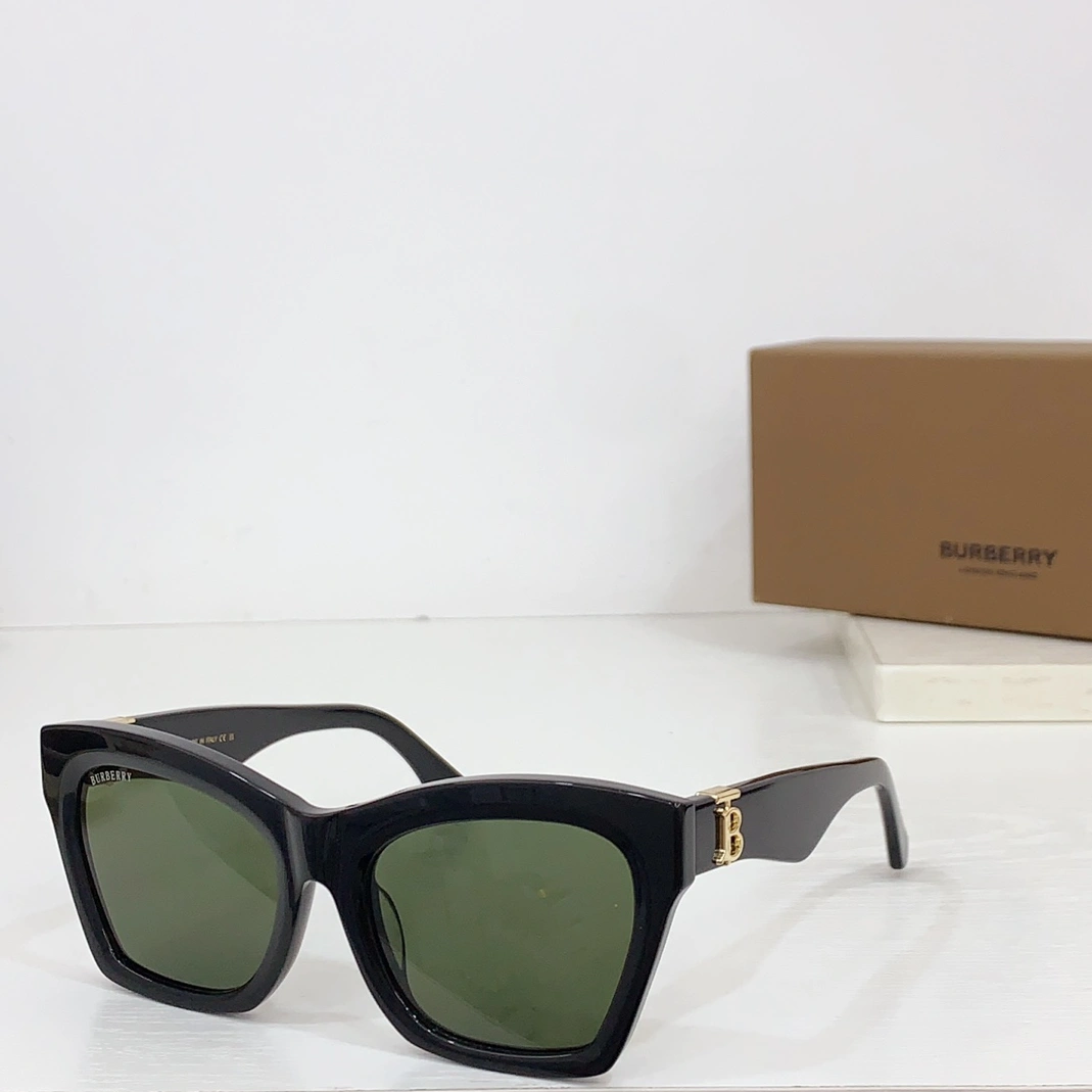DailyWear 7286 Burberry AAA Quality Sunglasses