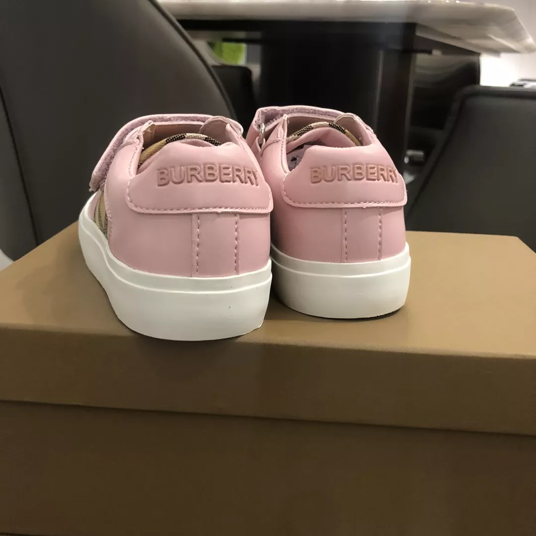 DailyWear 7343 Burberry Kids' Shoes