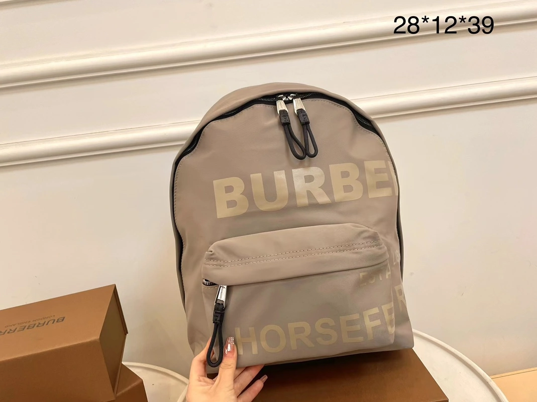 DailyWear 7382 Burberry AAA Man Backpacks