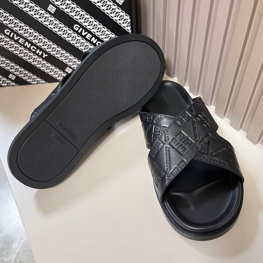 DailyWear 7404 Givenchy Slippers For Men