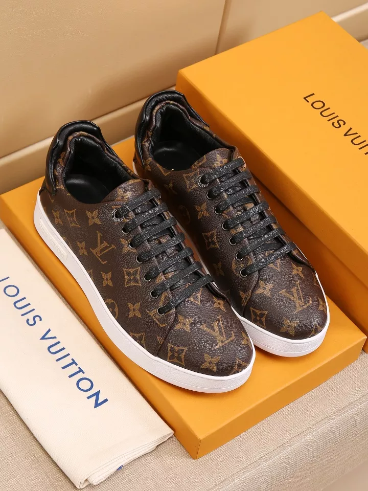 DailyWear 7465 Louis Vuitton Casual Shoes For Men