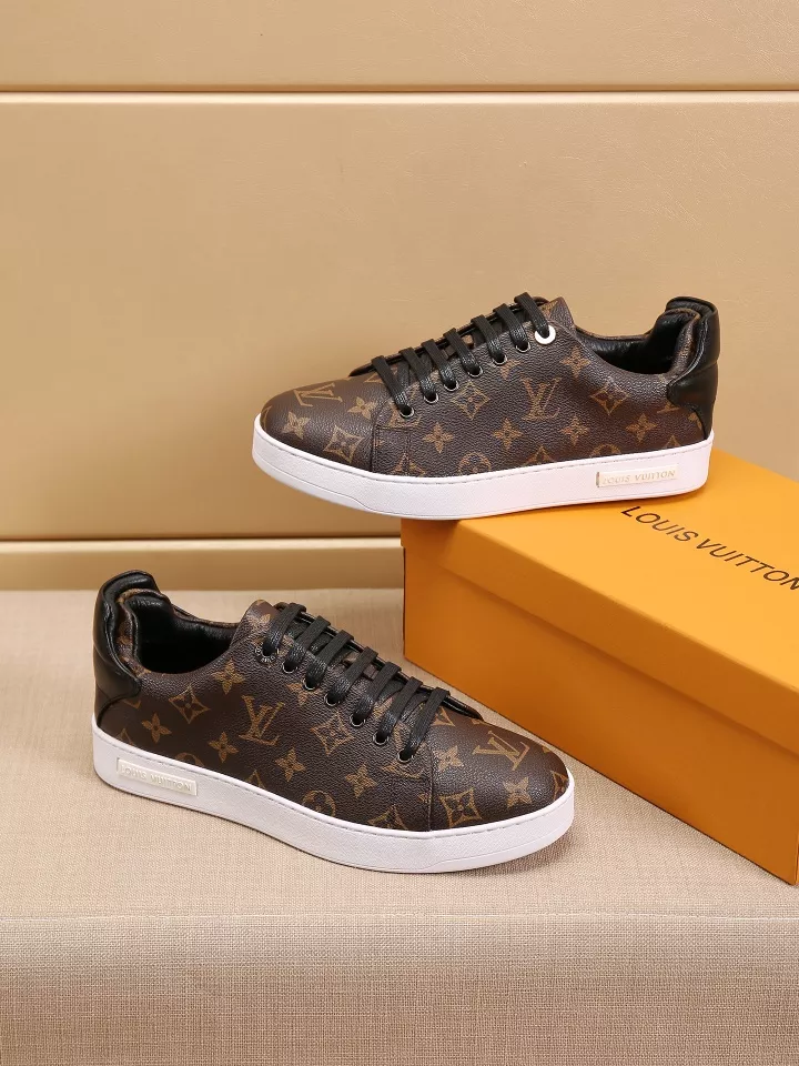 DailyWear 7465 Louis Vuitton Casual Shoes For Men