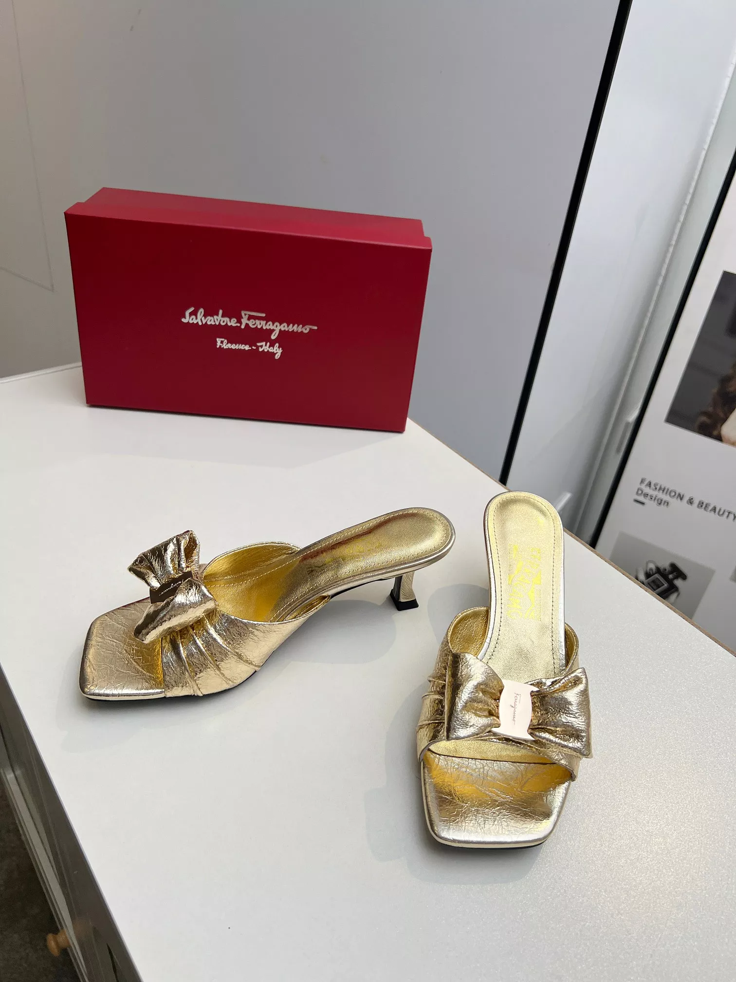 DailyWear 7495 Salvatore Ferragamo Slippers For Women