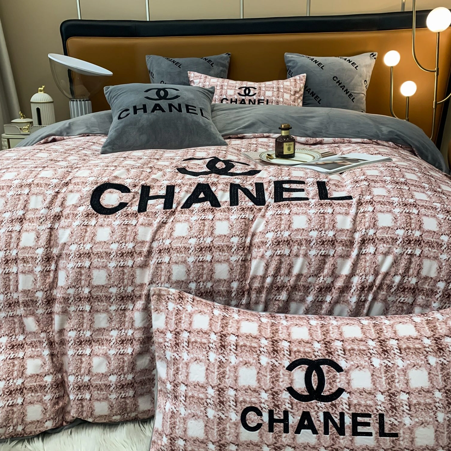 DailyWear 7618 Chanel Bedding