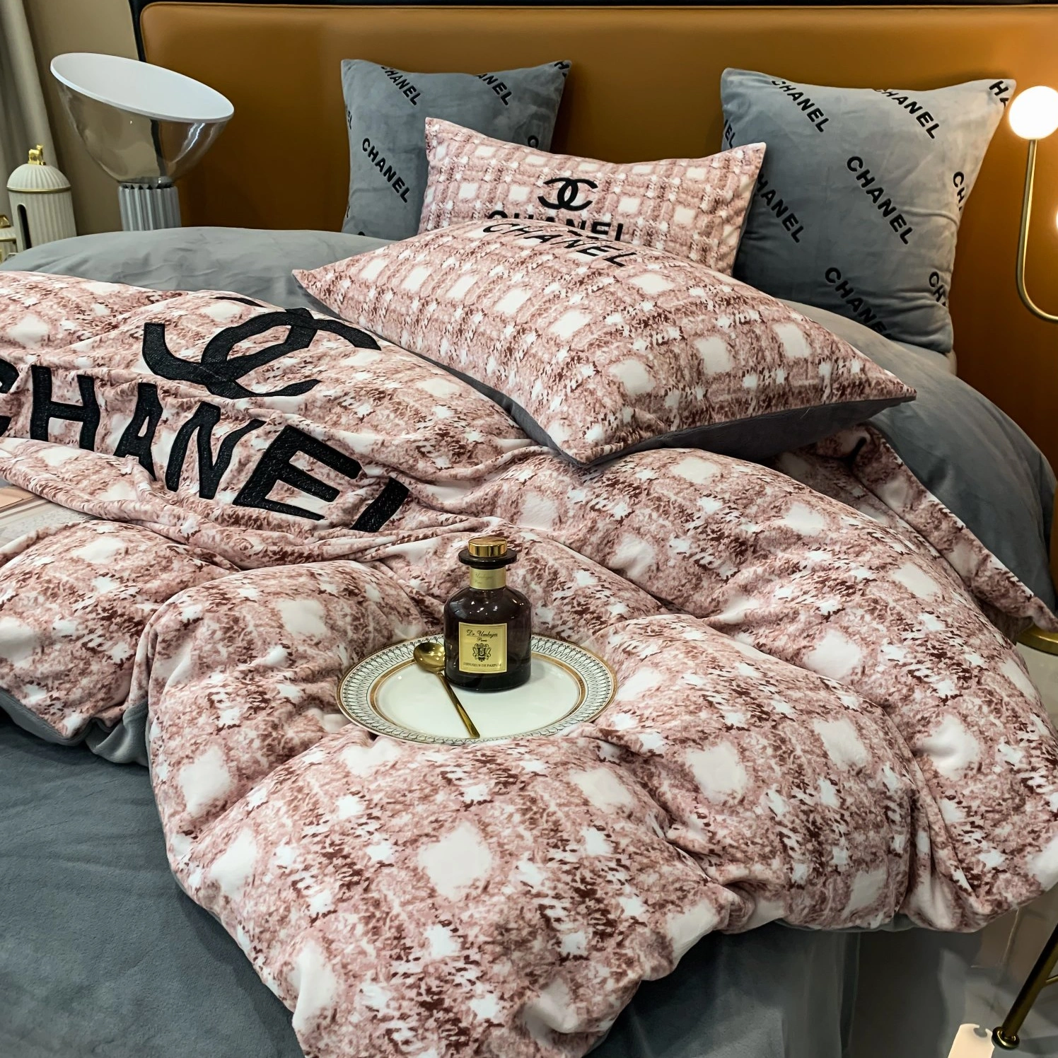 DailyWear 7618 Chanel Bedding
