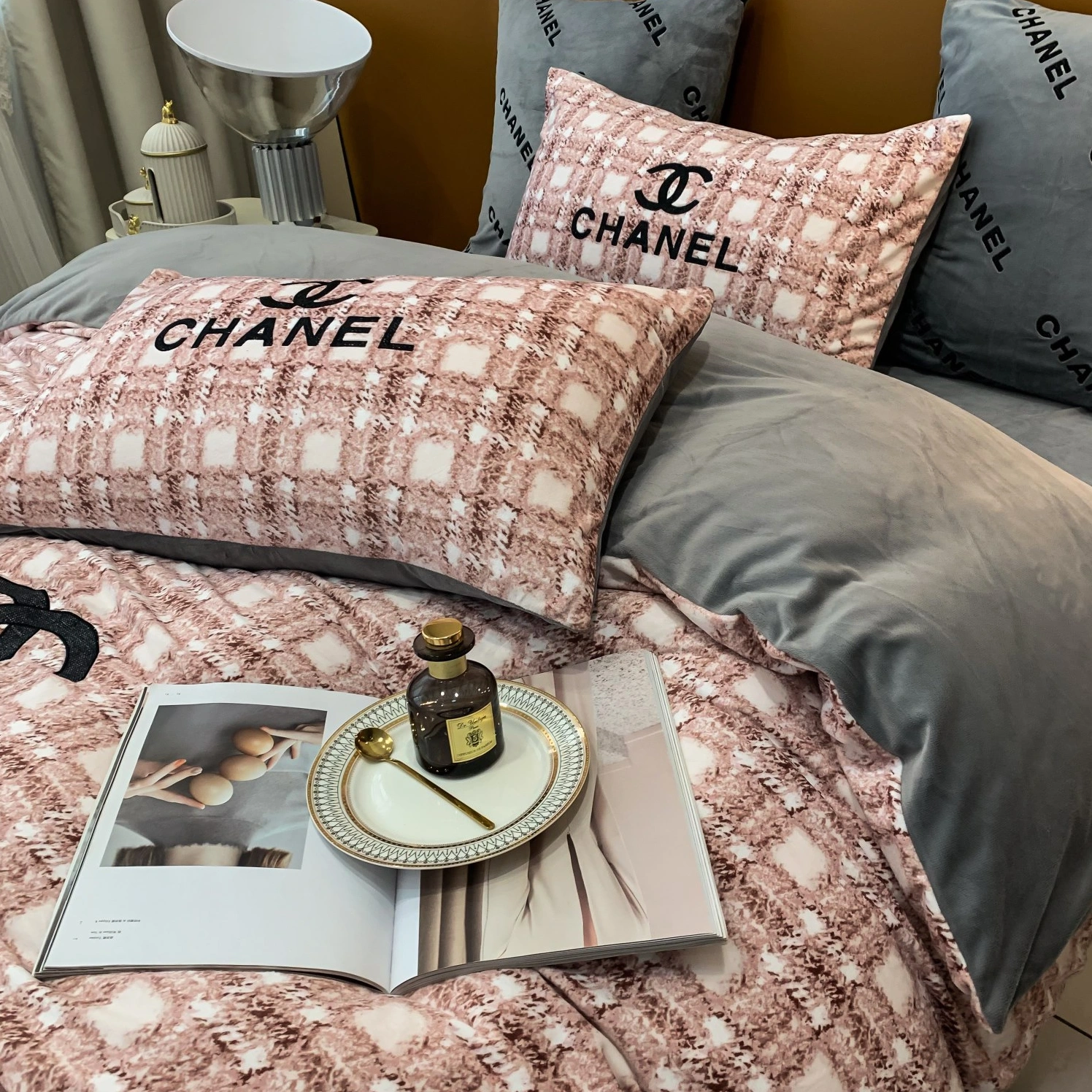 DailyWear 7618 Chanel Bedding