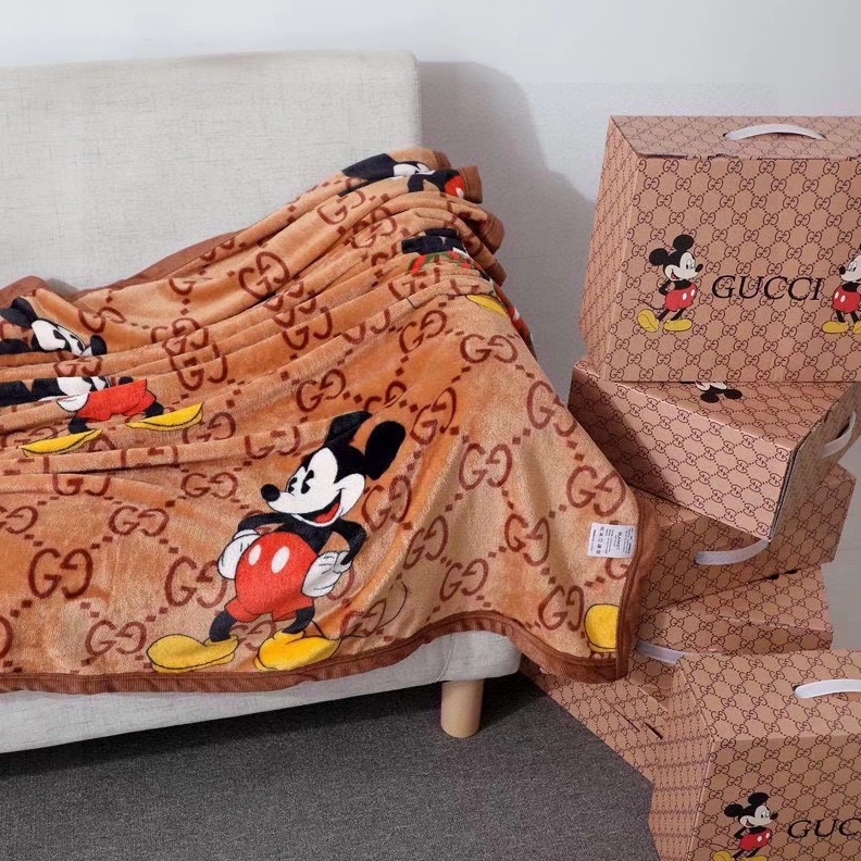 DailyWear 7907 Gucci Blanket