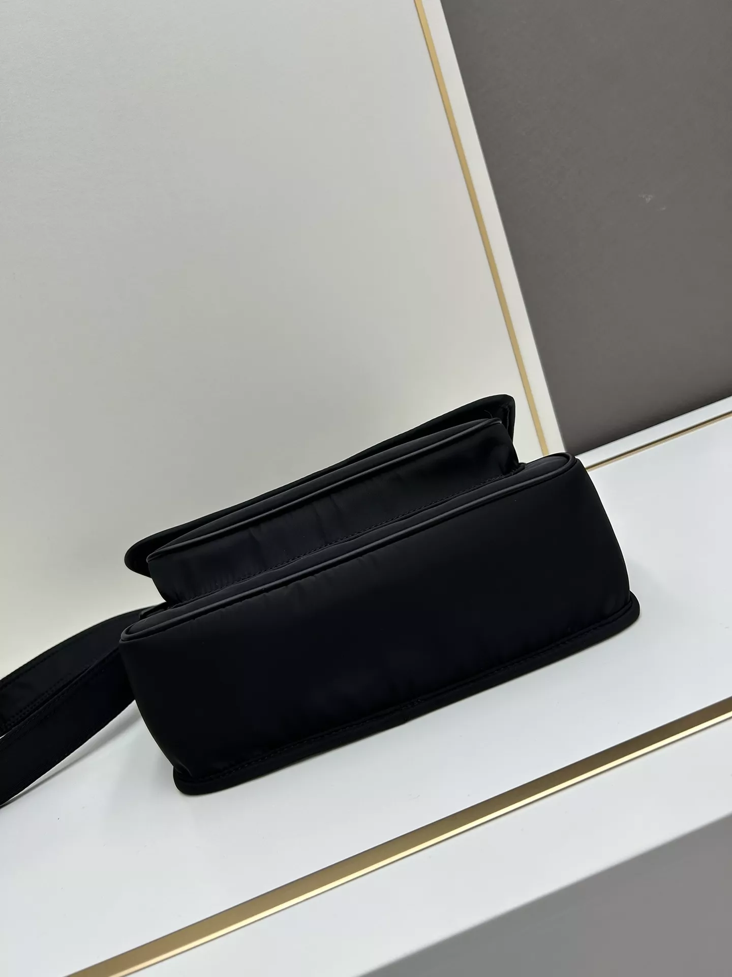 DailyWear 791 Yves Saint Laurent YSL AAA Quality Messenger Bags For Unisex