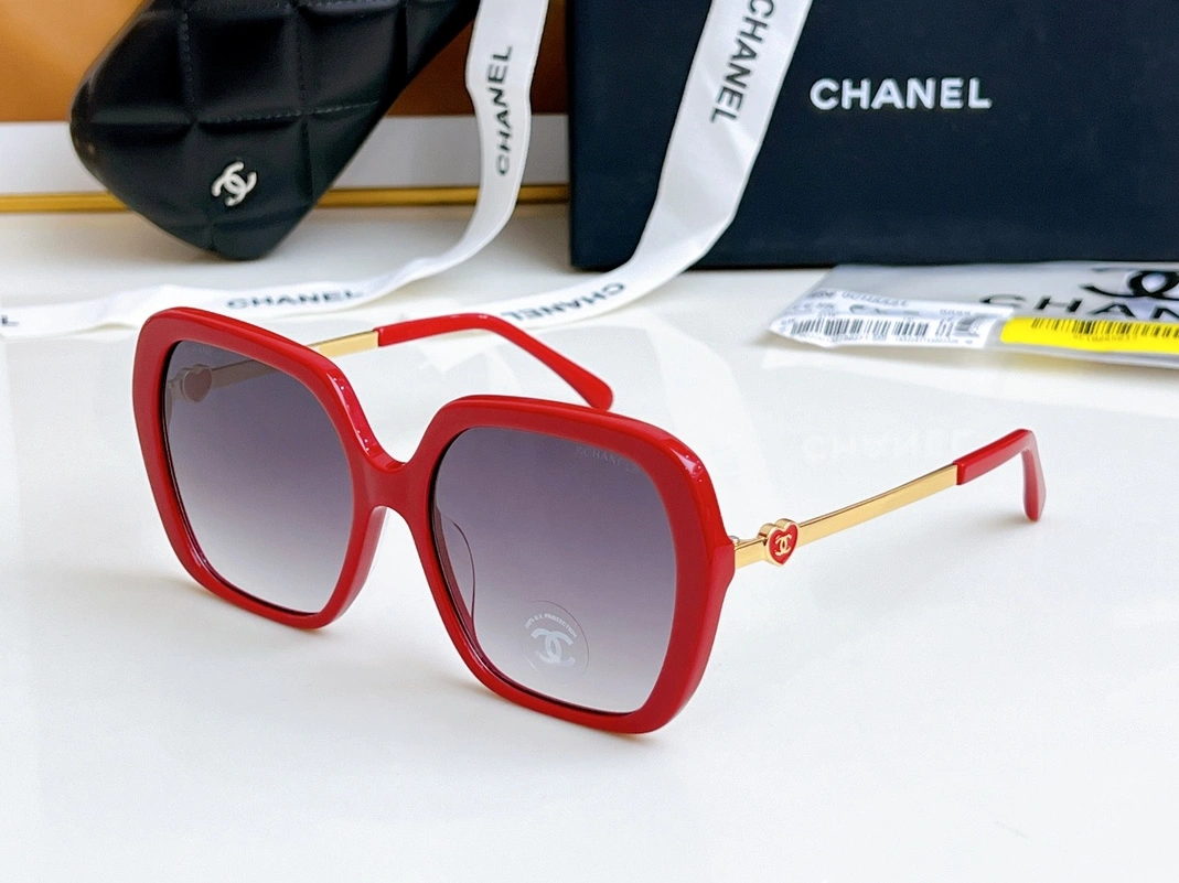 DailyWear 7943 Chanel AAA Quality Sunglasses