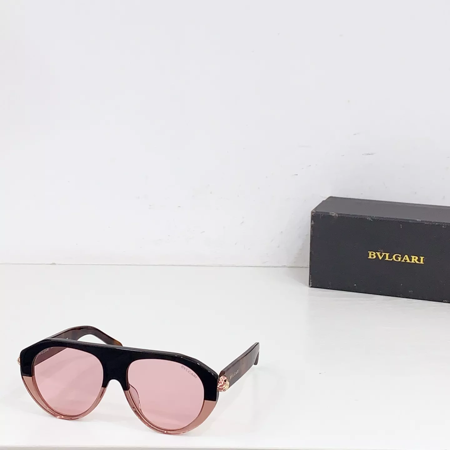 DailyWear 8017 Bvlgari AAA Quality Sunglasses