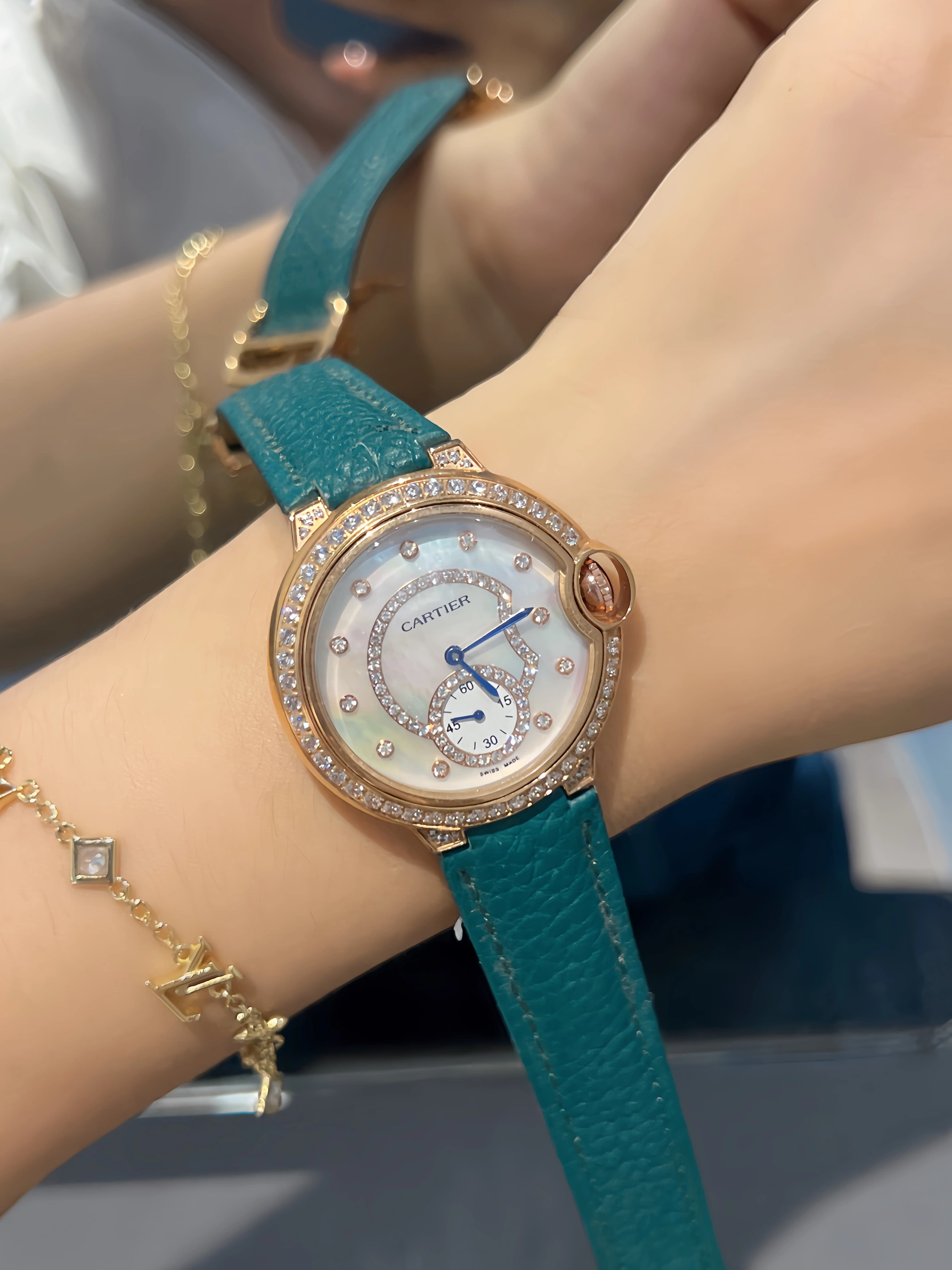 DailyWear 8021 Cartier AAA Quality Watches For Unisex
