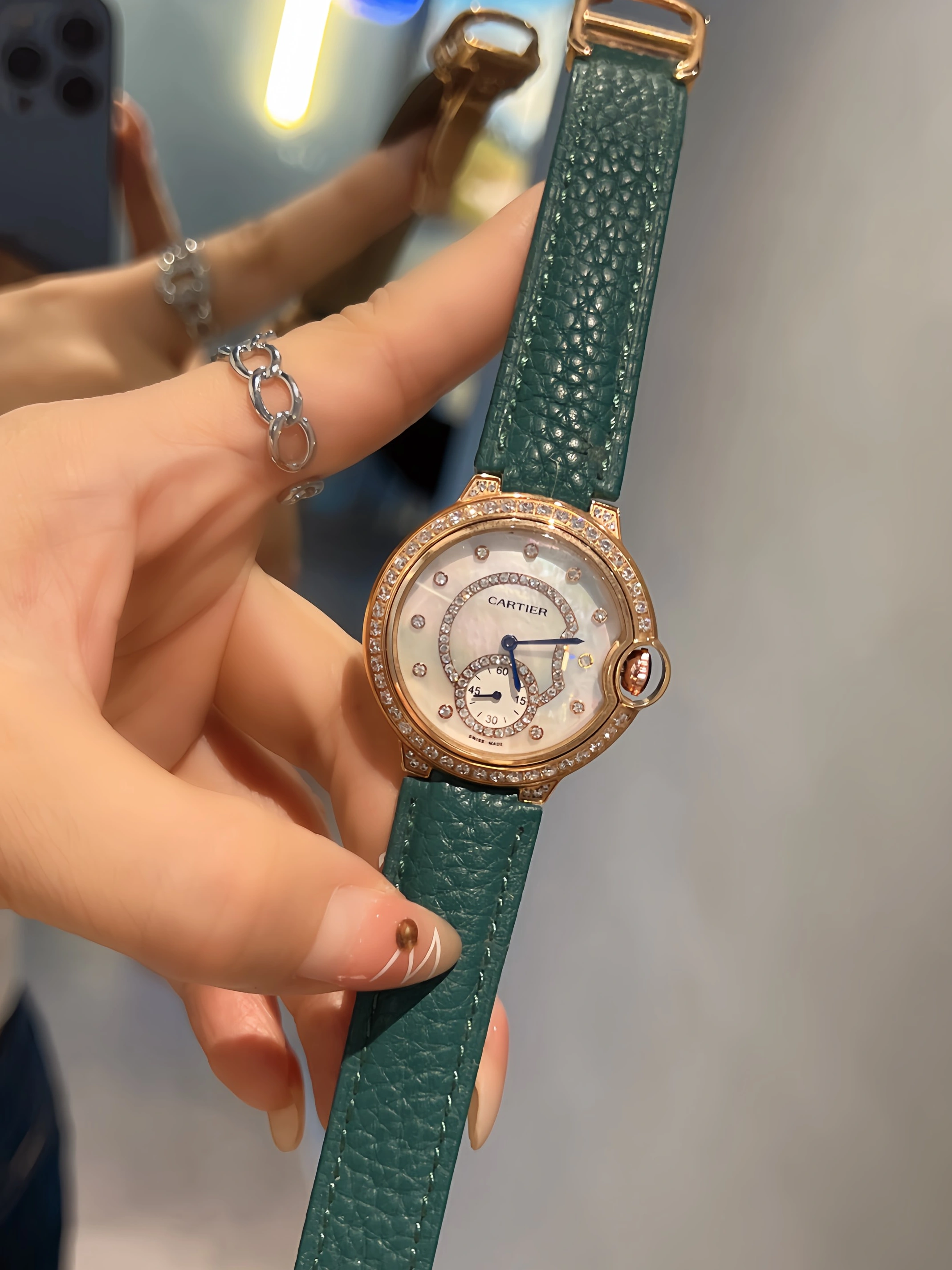 DailyWear 8021 Cartier AAA Quality Watches For Unisex