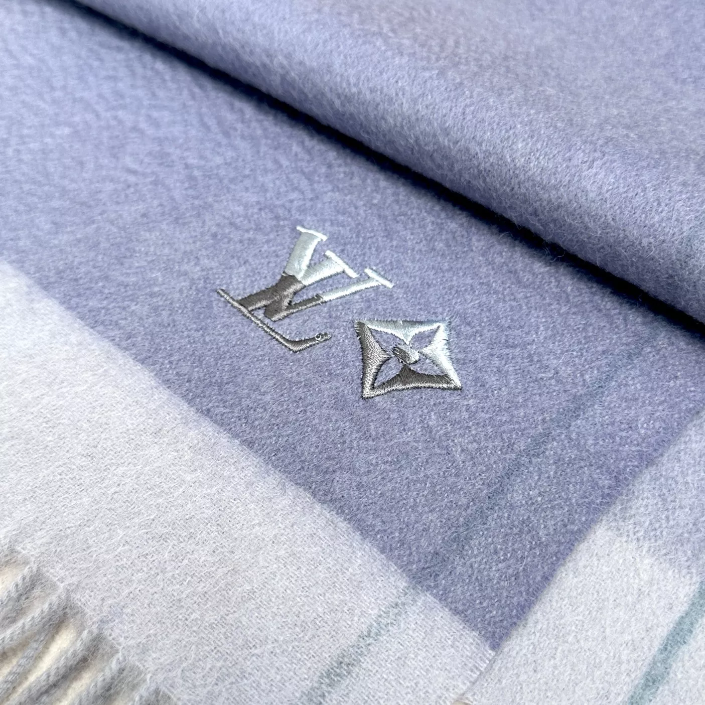 DailyWear 8085 Louis Vuitton Scarf