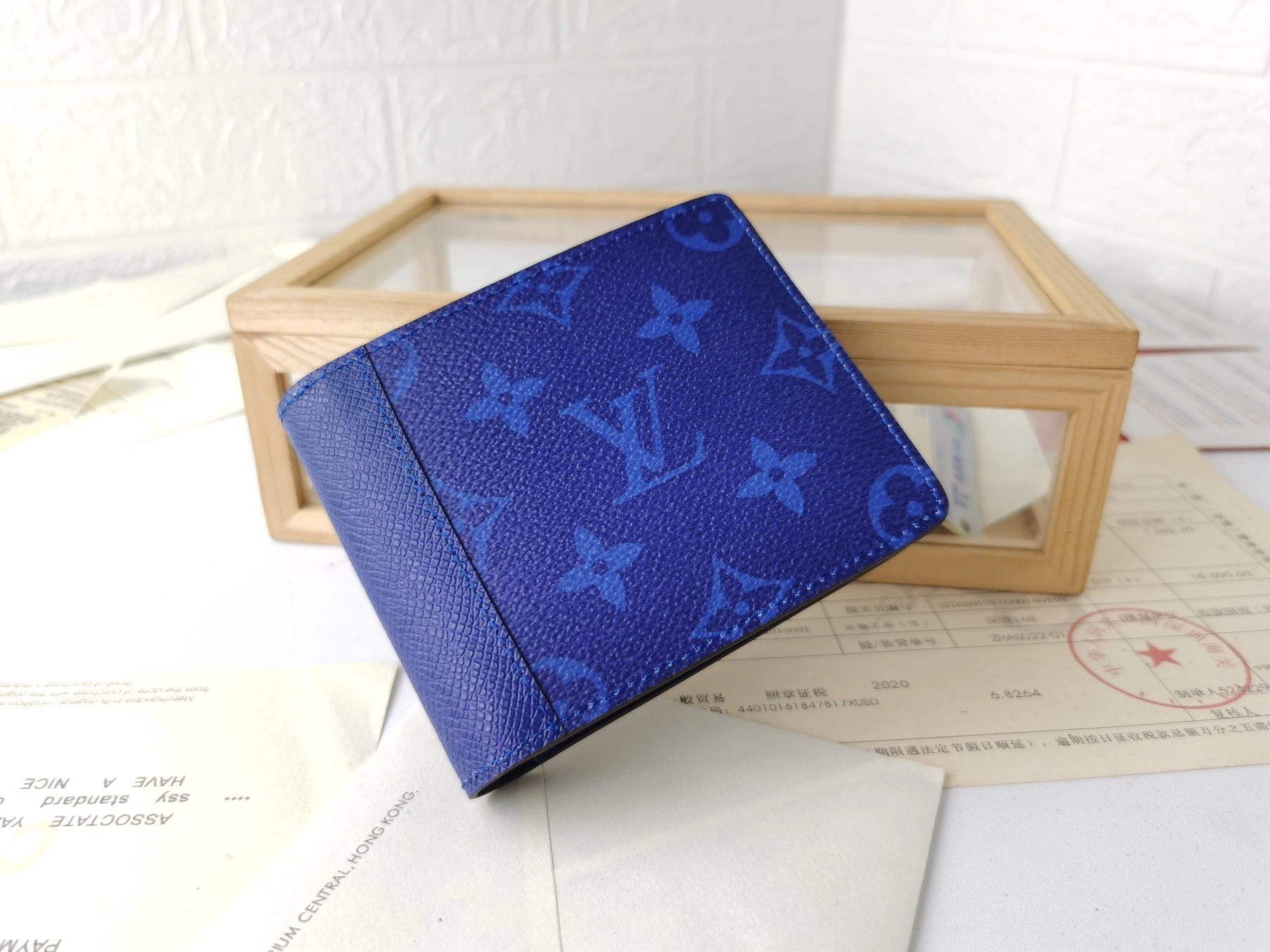 DailyWear 8143 Louis Vuitton LV Wallets For Unisex