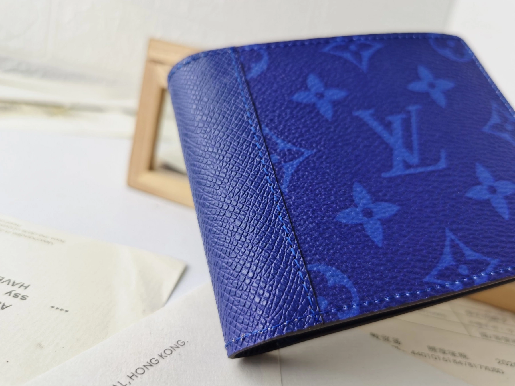 DailyWear 8143 Louis Vuitton LV Wallets For Unisex