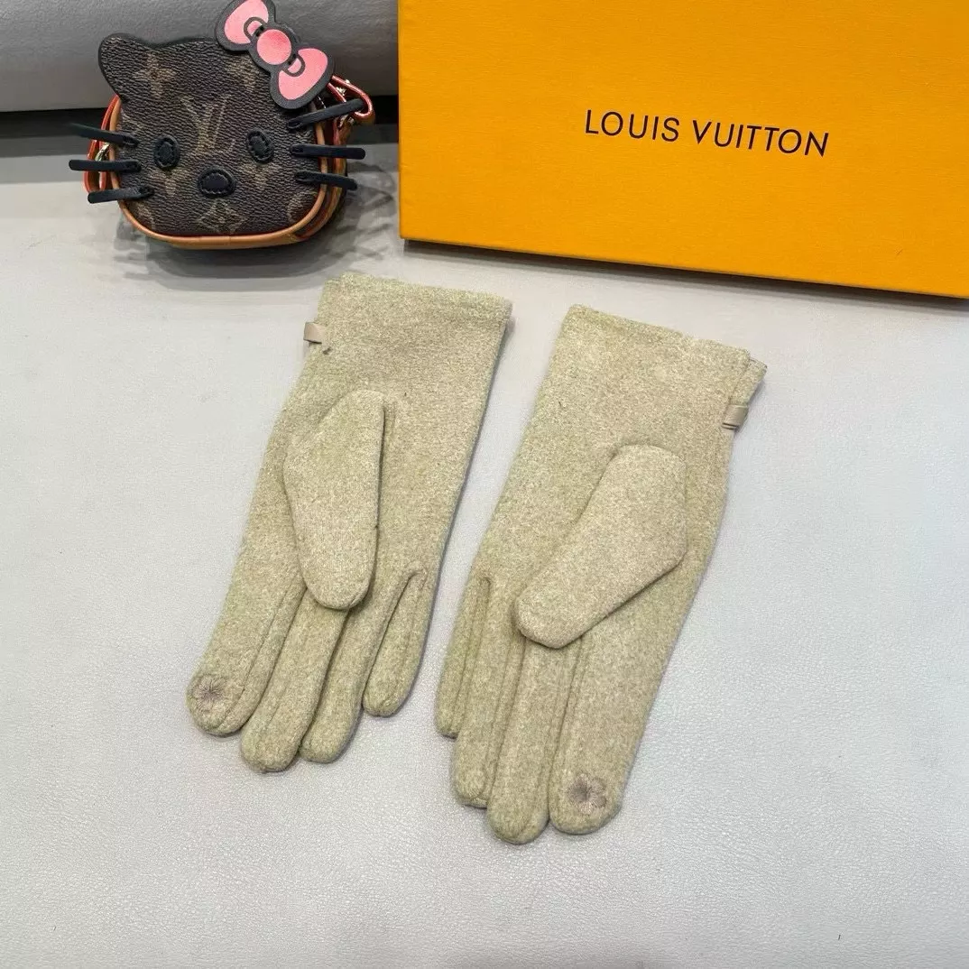 DailyWear 8156 Gucci Gloves