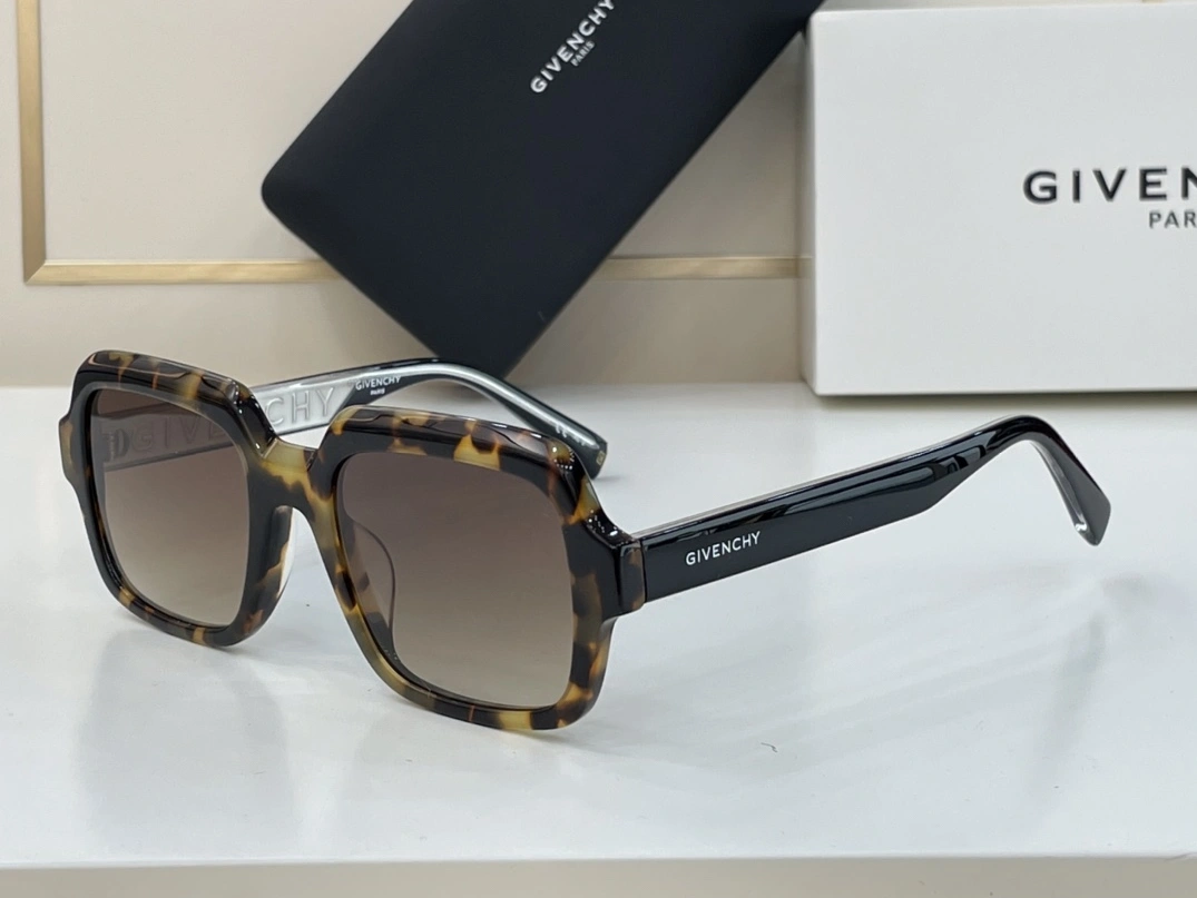 DailyWear 8360 Givenchy AAA Quality Sunglasses