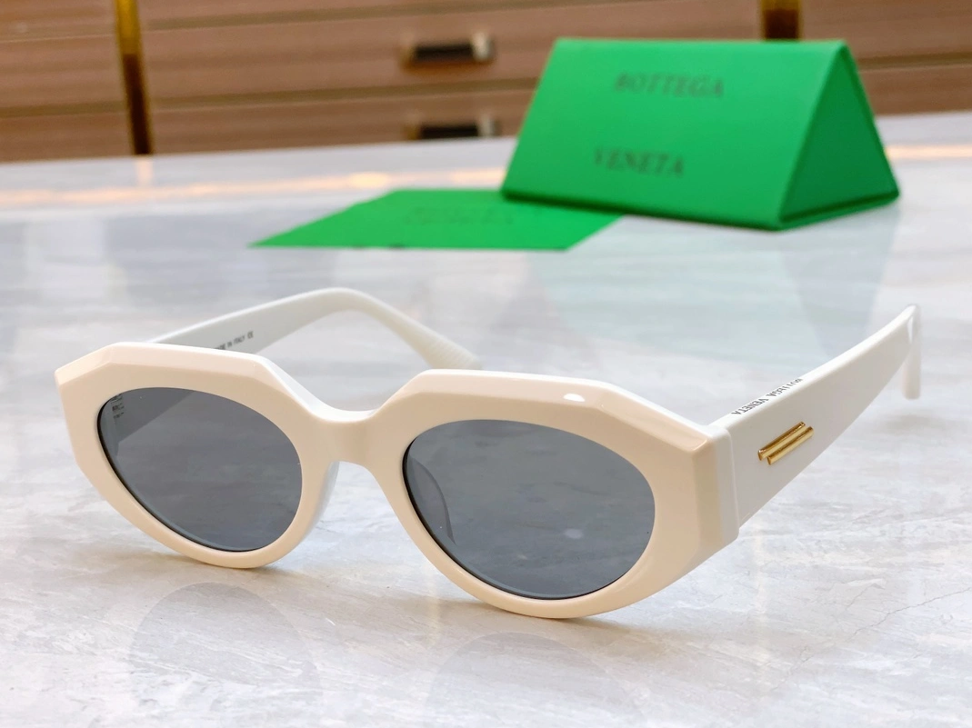 DailyWear 8554 Bottega Veneta AAA Quality Sunglasses