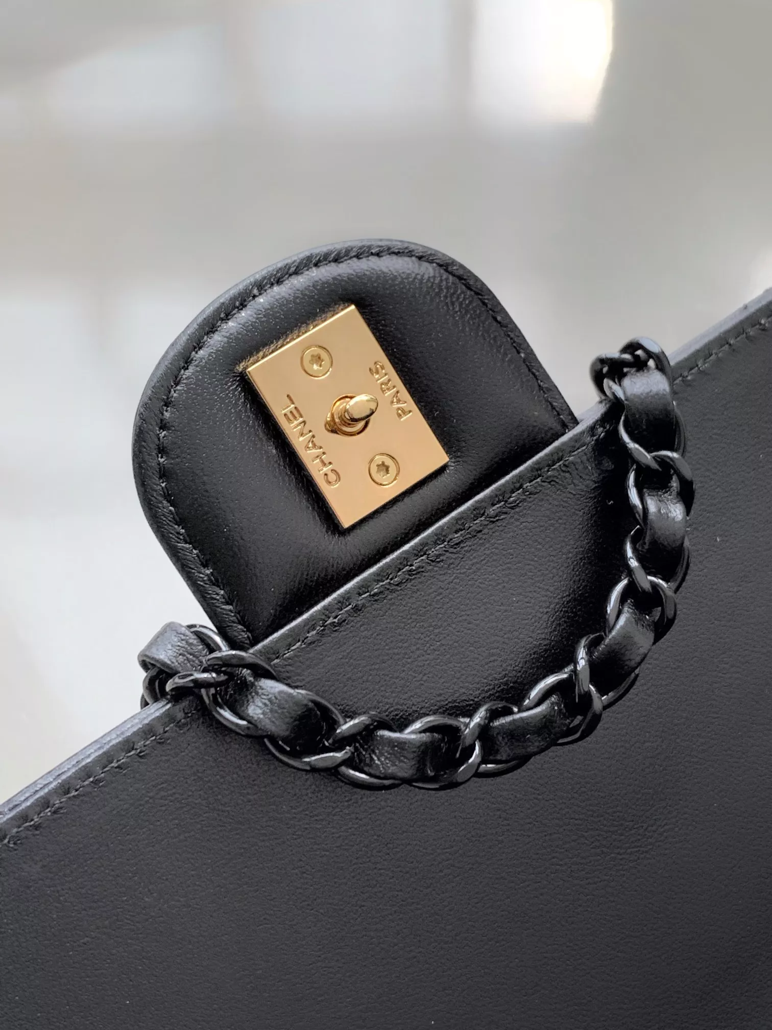 DailyWear 8616 Chanel AAA Quality Messenger Bags For Women