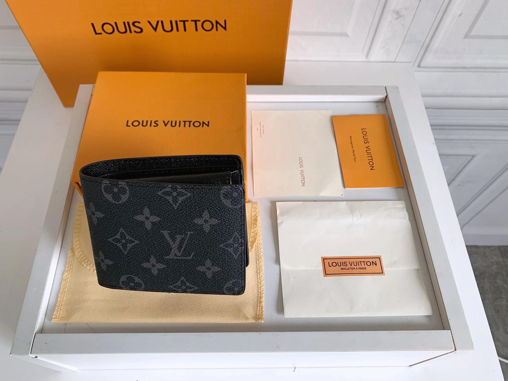 DailyWear 8630 Louis Vuitton LV Wallets For Unisex