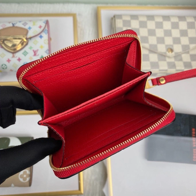 DailyWear 8869 Louis Vuitton AAA Quality Wallets For Women