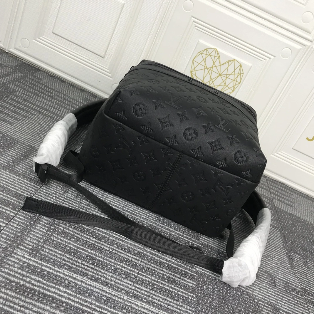 DailyWear 8889 Louis Vuitton LV AAA Man Backpacks