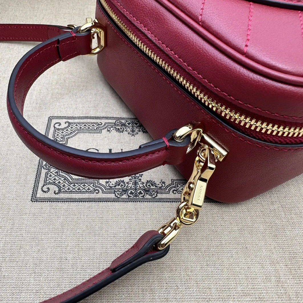 DailyWear 9004 Gucci AAA Quality Messenger Bags For Women