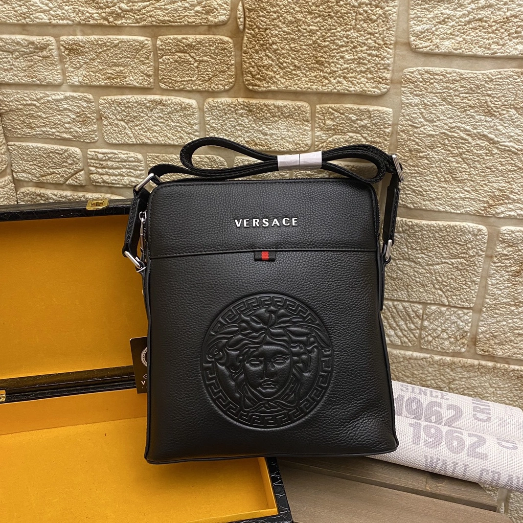 DailyWear 9128 Versace AAA Man Messenger Bags