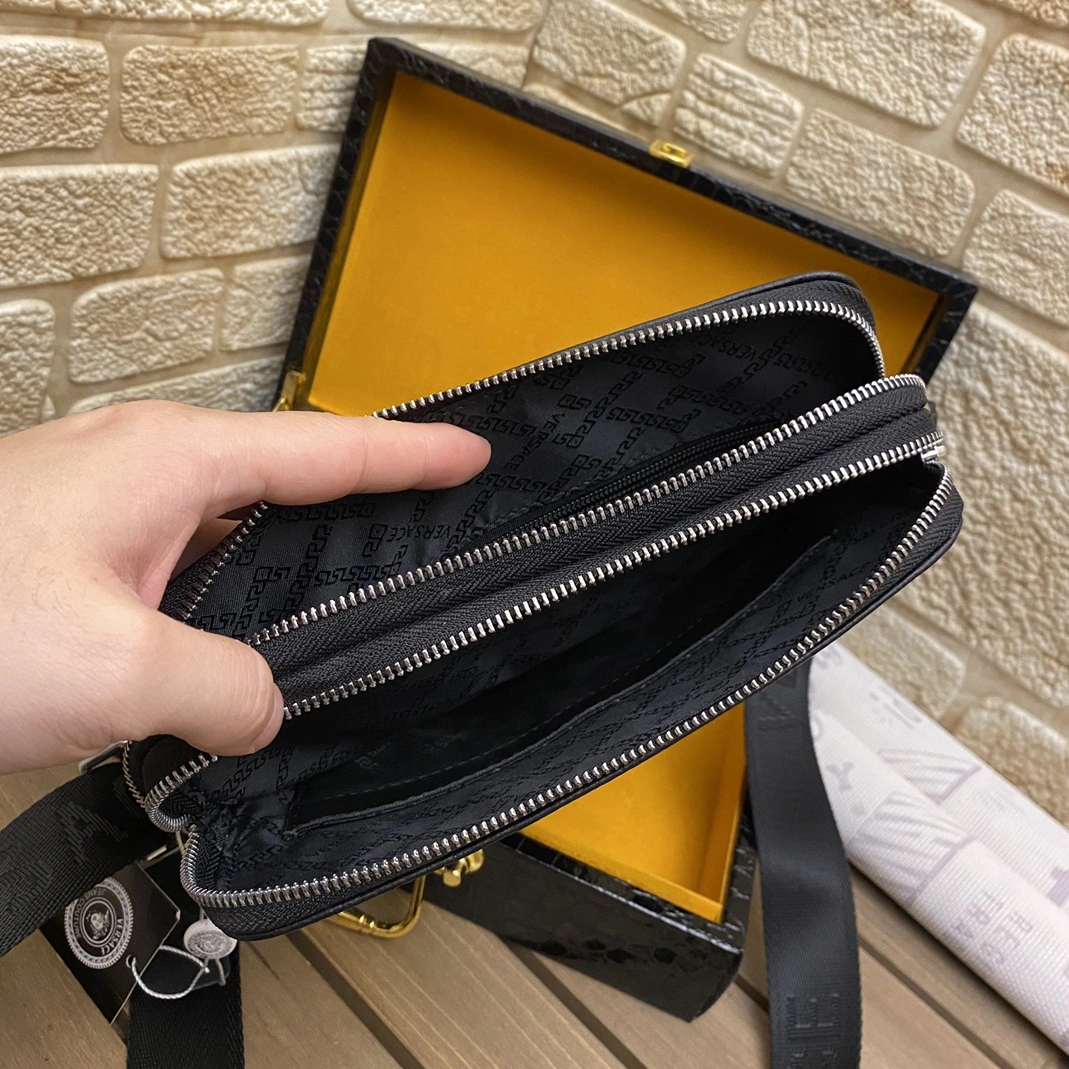 DailyWear 9128 Versace AAA Man Messenger Bags
