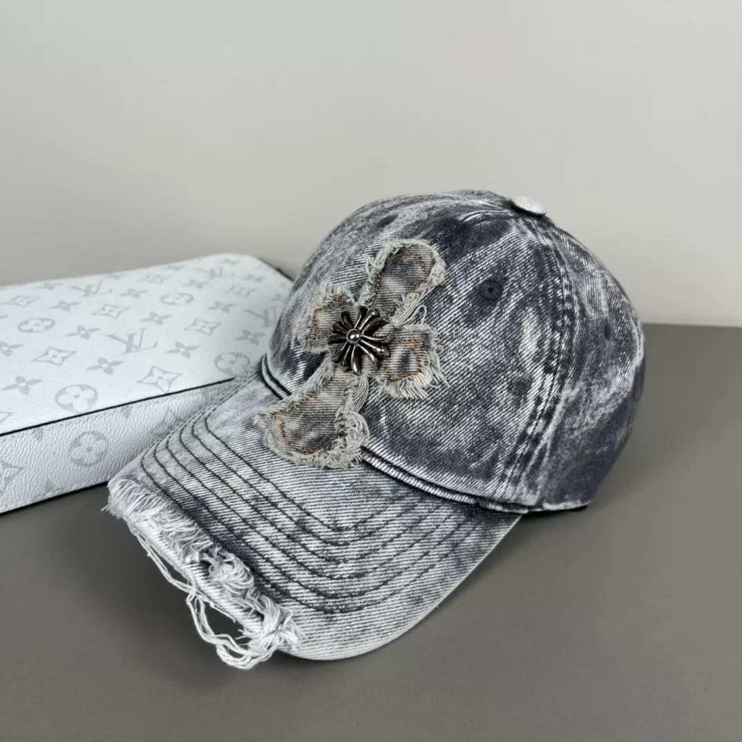 DailyWear 9190 Chrome Hearts Caps
