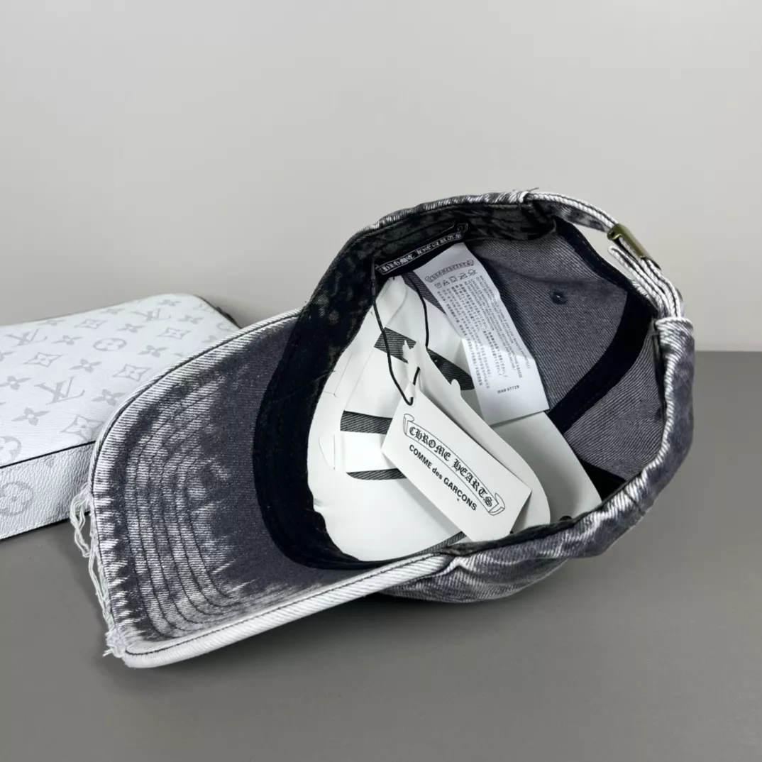 DailyWear 9190 Chrome Hearts Caps