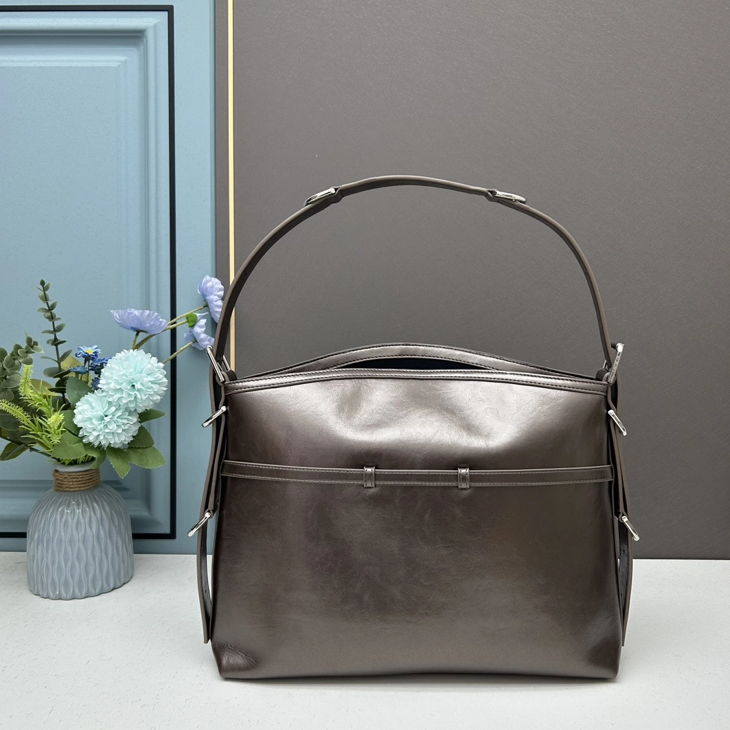 DailyWear 926 Givenchy AAA Quality Shoulder Bags For Women