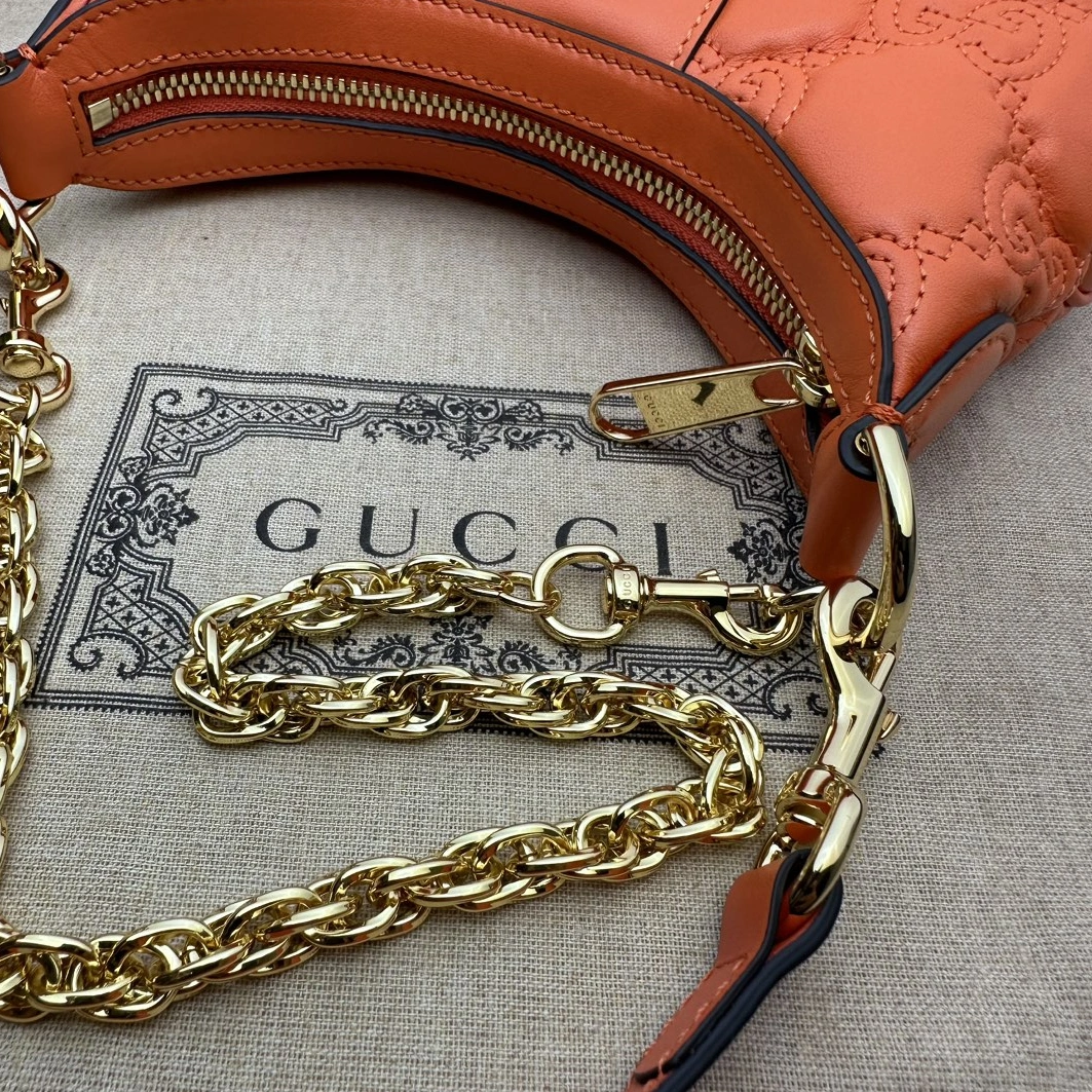DailyWear 9364 Gucci AAA Quality Messenger Bags For Women
