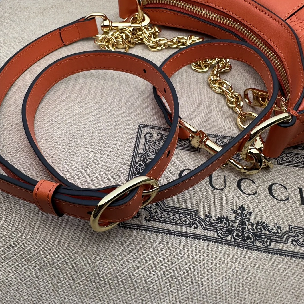 DailyWear 9364 Gucci AAA Quality Messenger Bags For Women