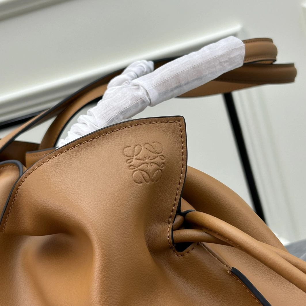 DailyWear 9393 LOEWE AAA Quality Shoulder Bags For Women