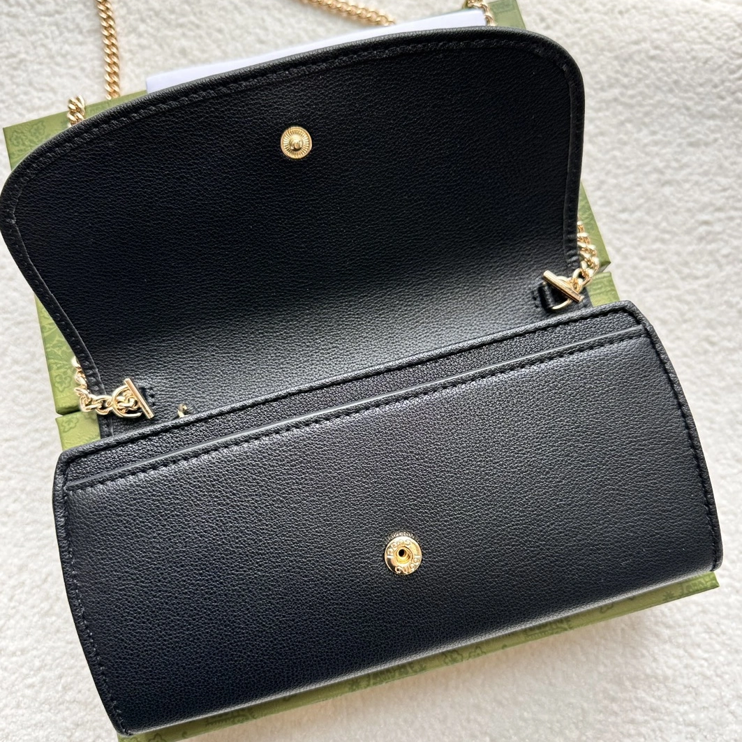 DailyWear 9493 Gucci AAA Quality Messenger Bags For Women