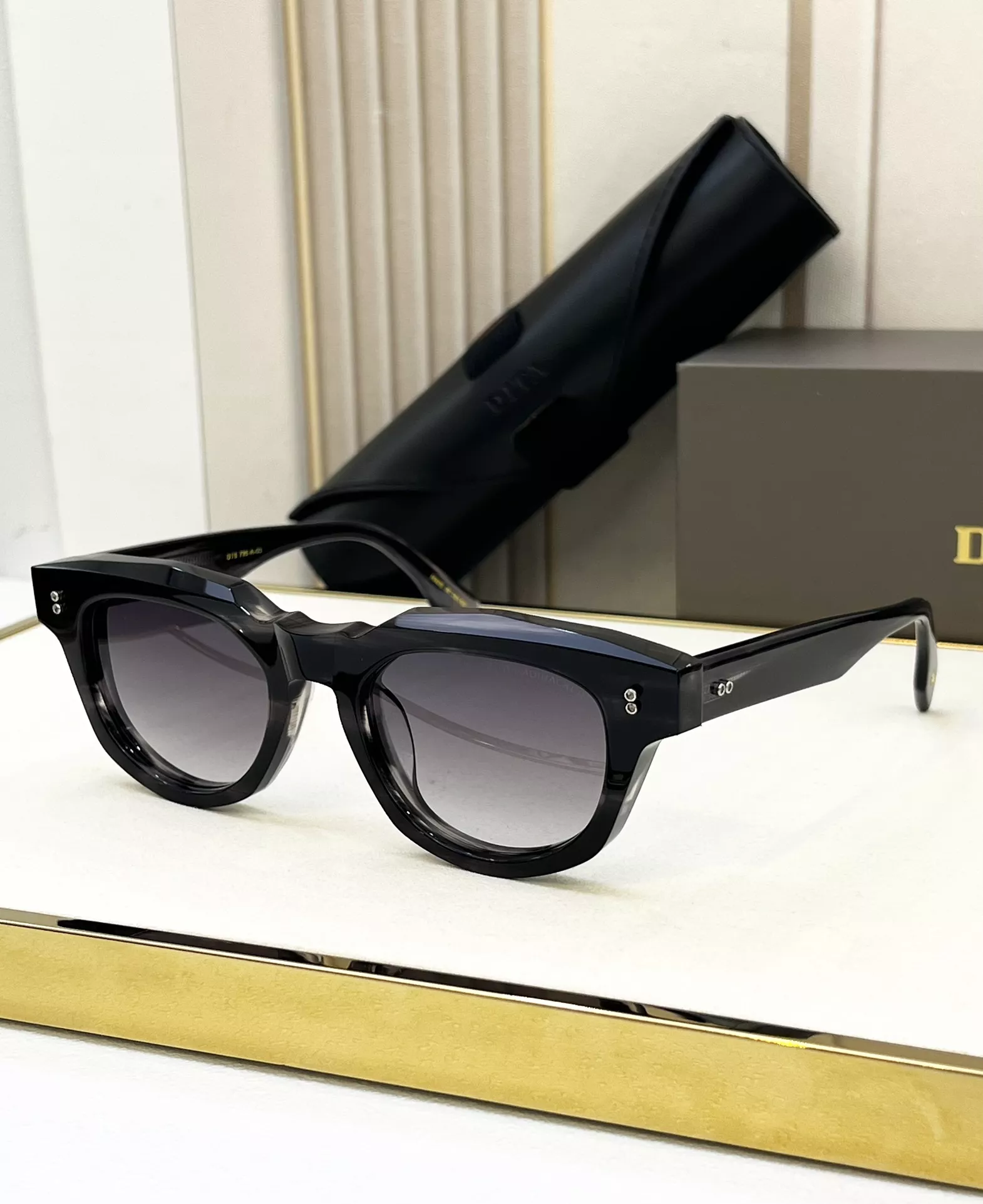 Dita AAA Quality Sunglasses Trendsetting 4586