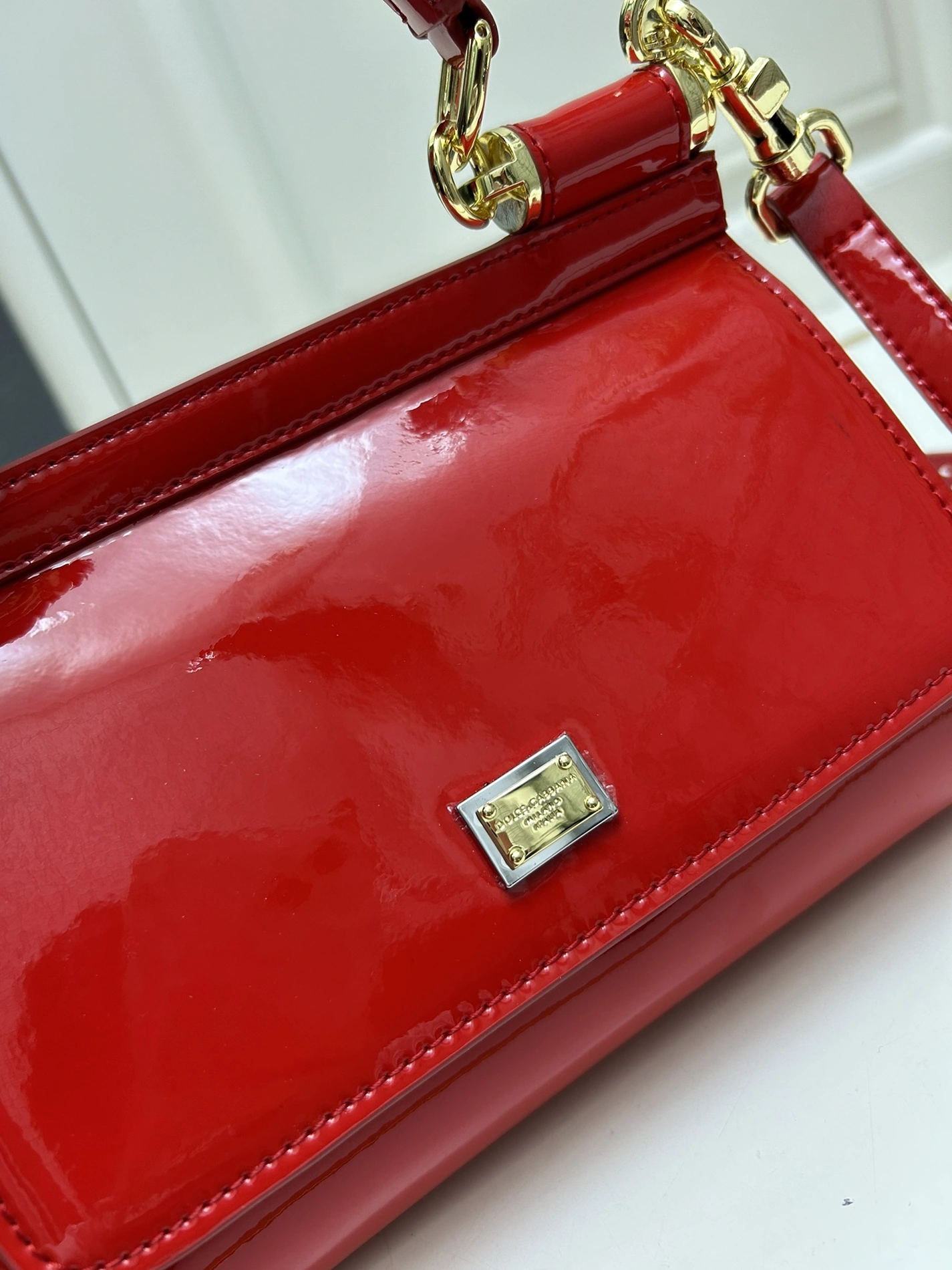 Dolce & Gabbana AAA Quality Handbags For Women BestValue 8174
