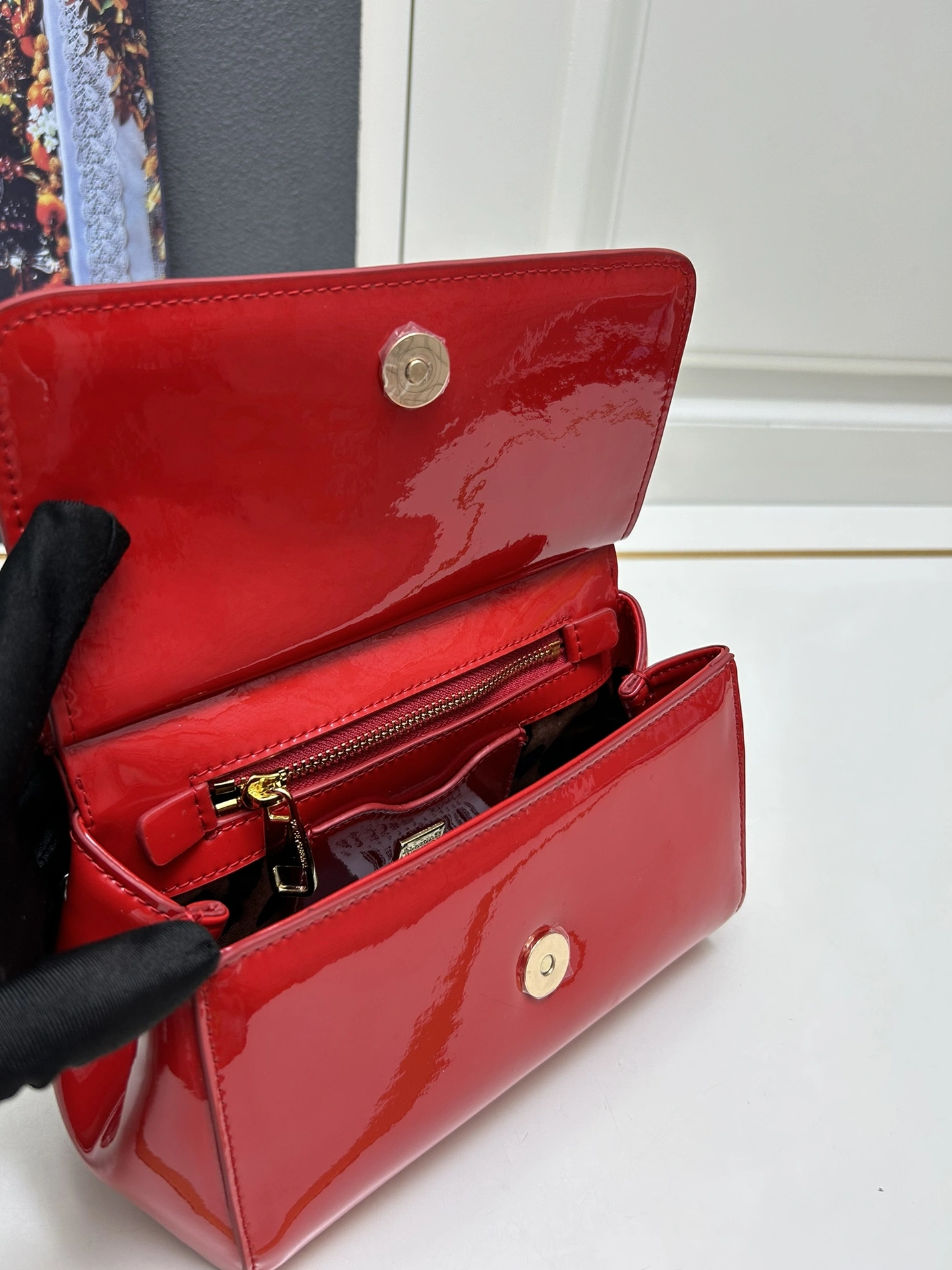Dolce & Gabbana AAA Quality Handbags For Women BestValue 8174