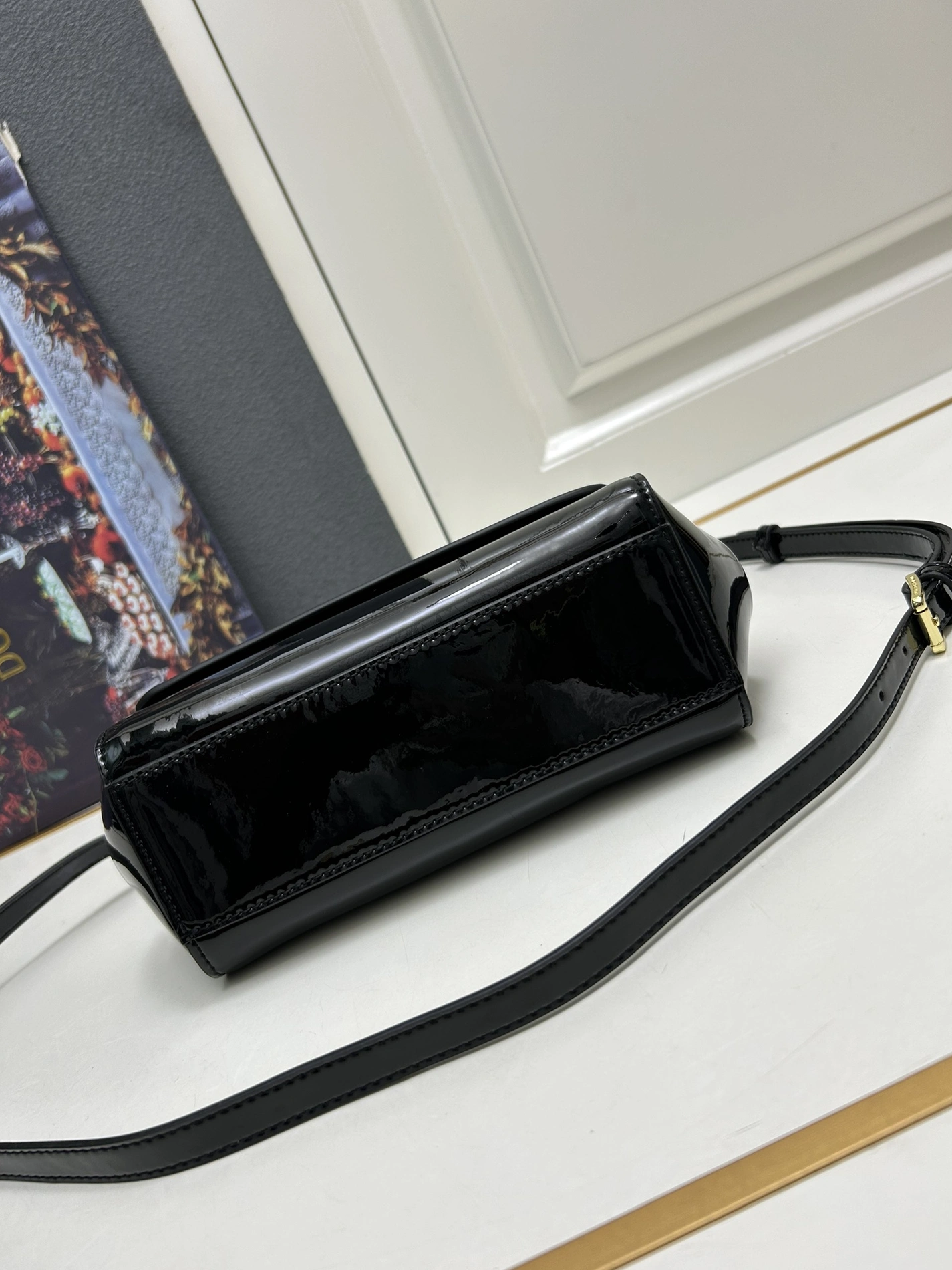 Dolce & Gabbana AAA Quality Handbags For Women Comfortable 9791