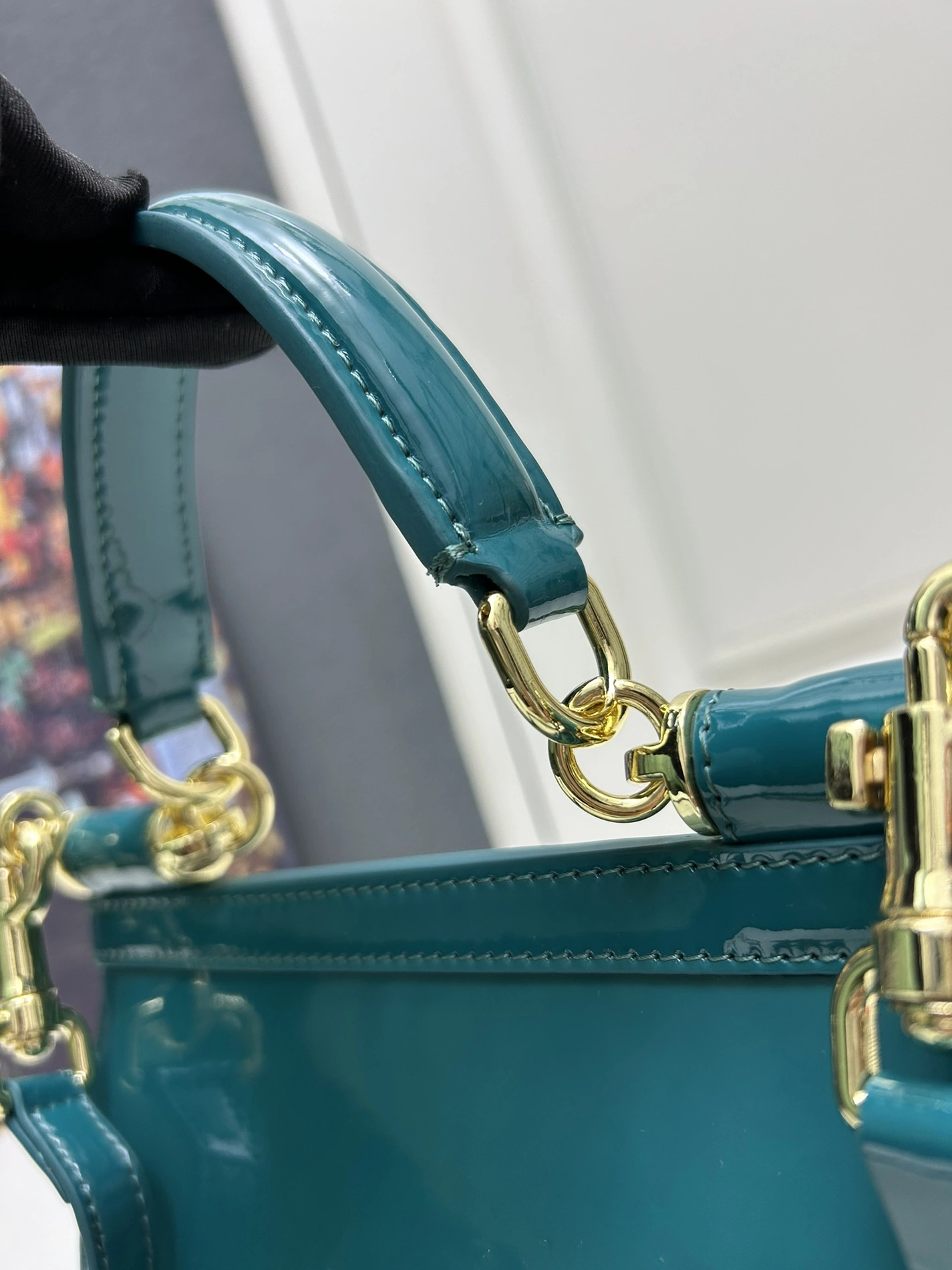 Dolce & Gabbana AAA Quality Handbags For Women Cozy 5272