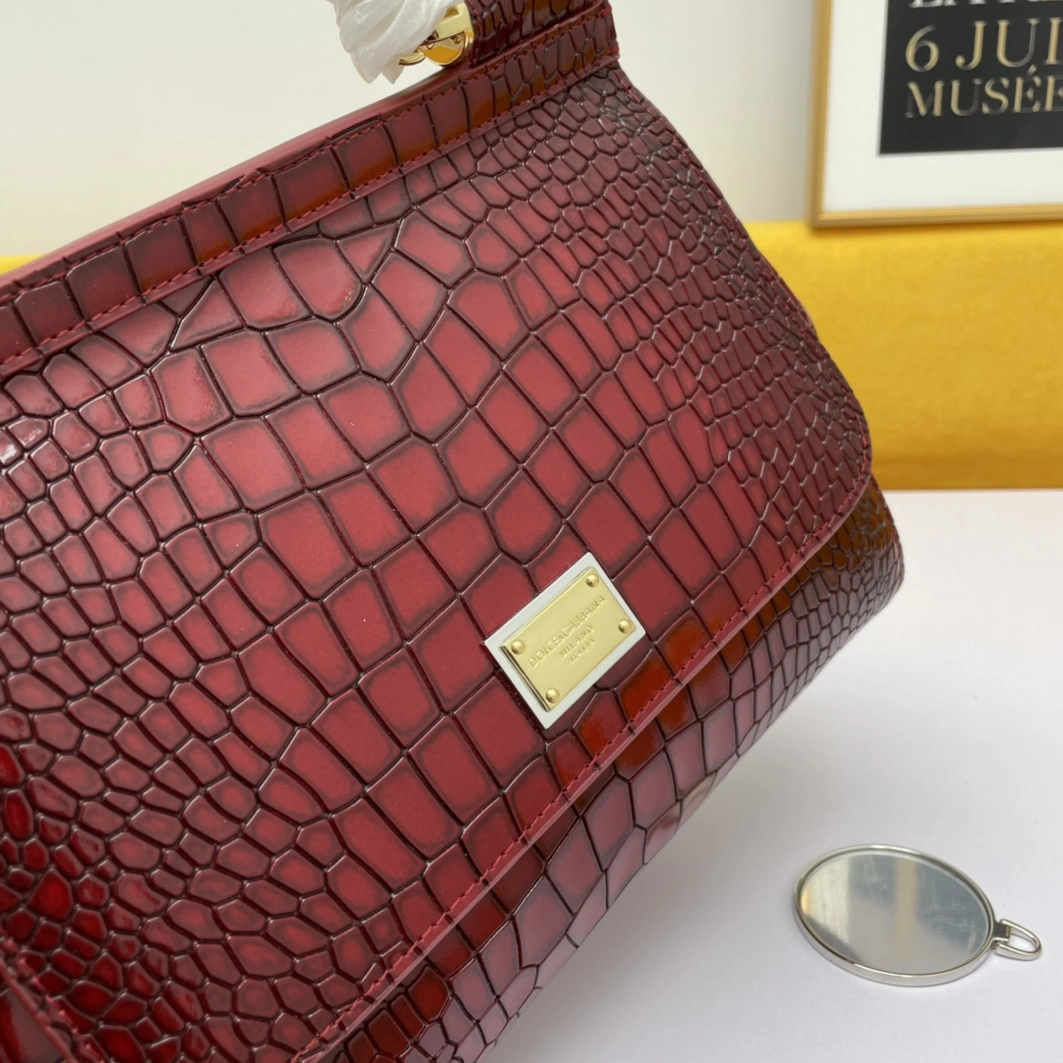Dolce & Gabbana AAA Quality Handbags For Women Efficient 1201