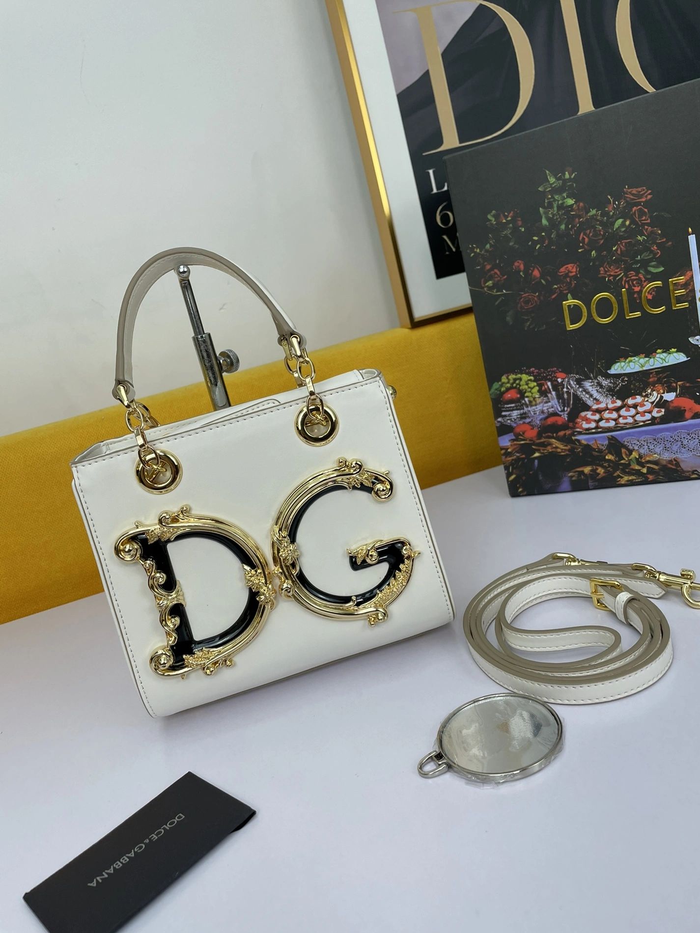 Dolce & Gabbana AAA Quality Handbags For Women GoAnywhere 3092