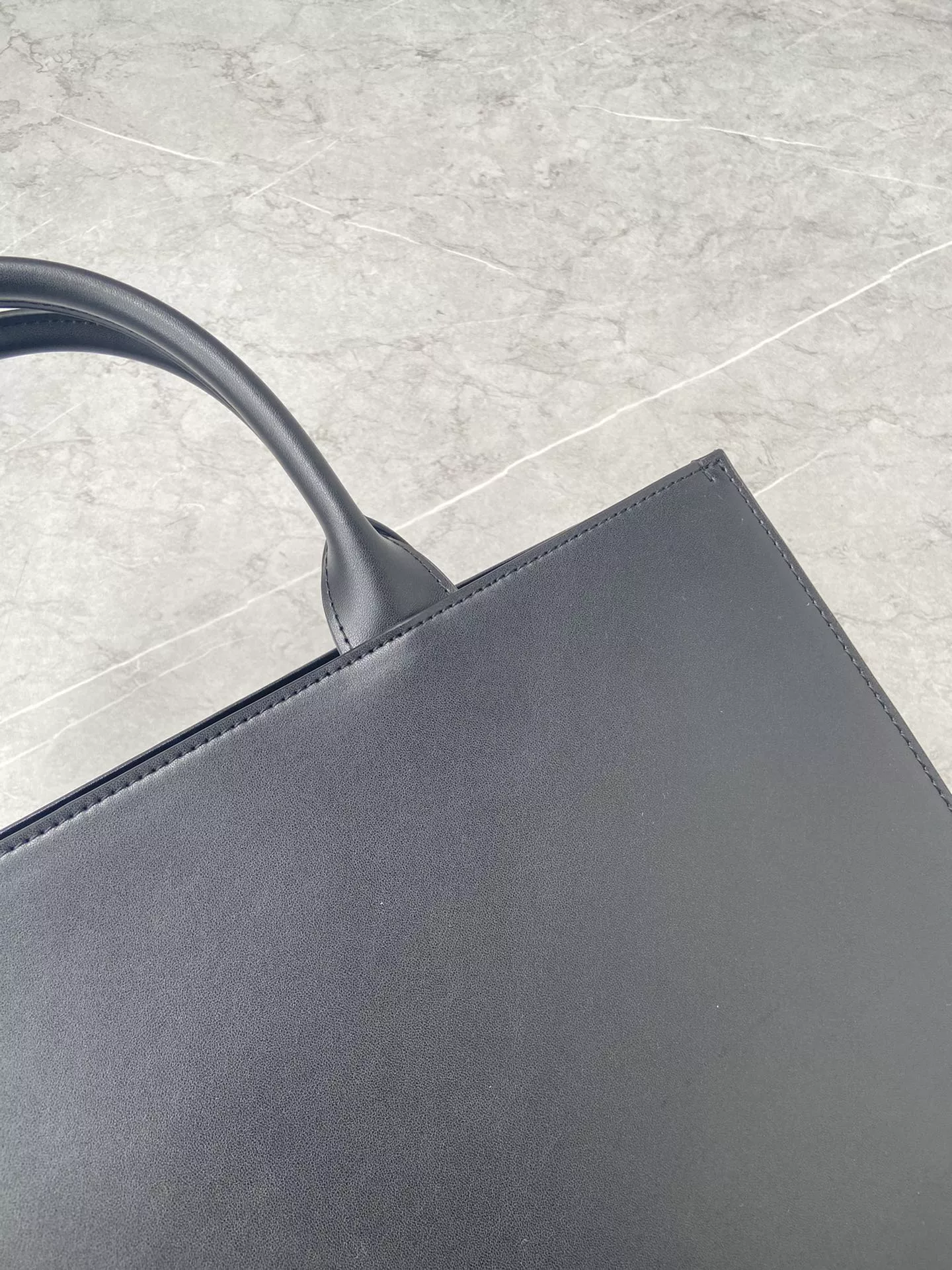 Dolce & Gabbana AAA Quality Handbags For Women Reliable 6316