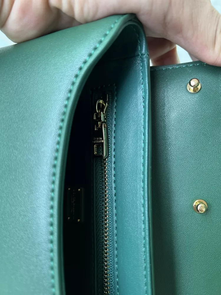 Dolce & Gabbana AAA Quality Handbags For Women Resilient 8563
