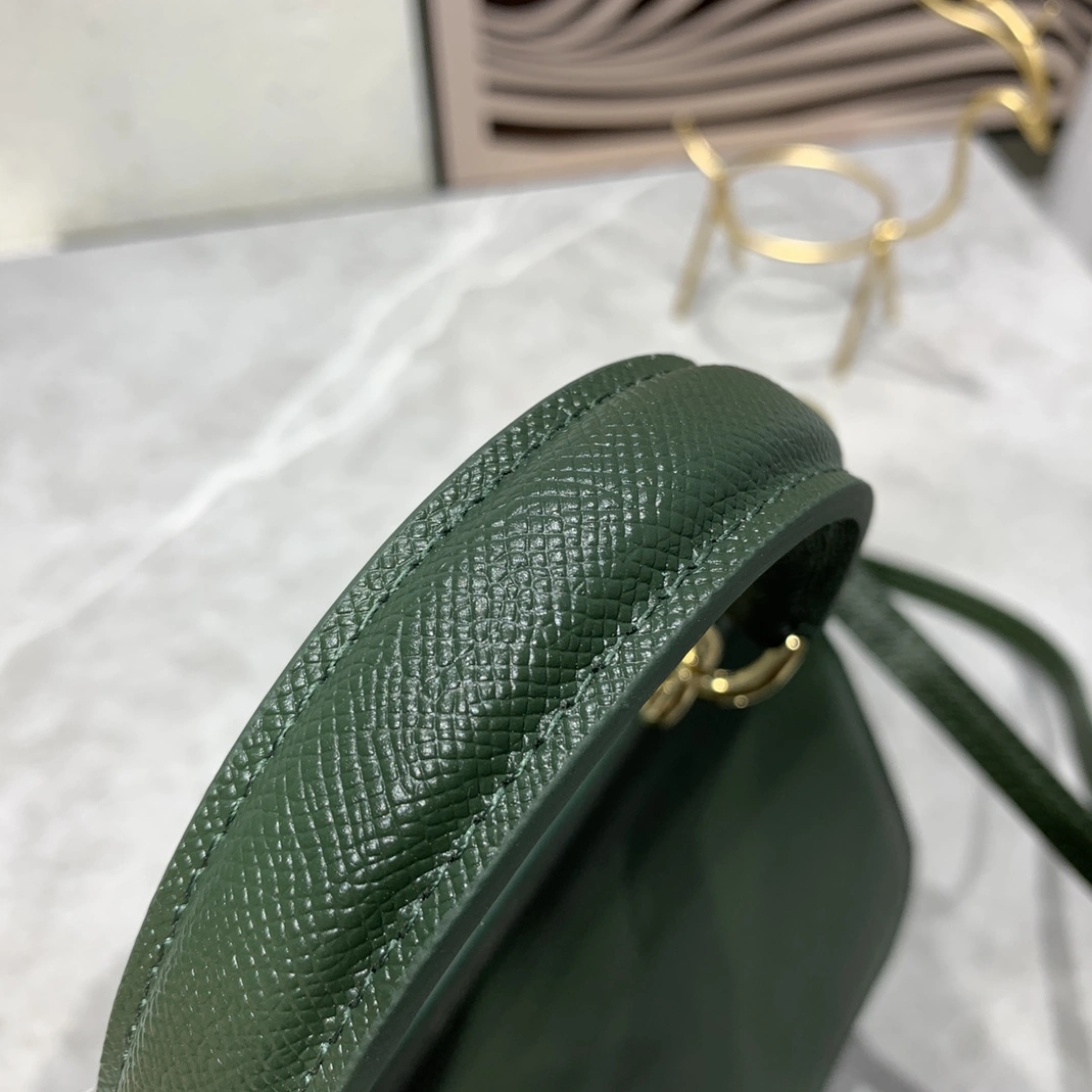 Dolce & Gabbana AAA Quality Handbags For Women Soft 1877