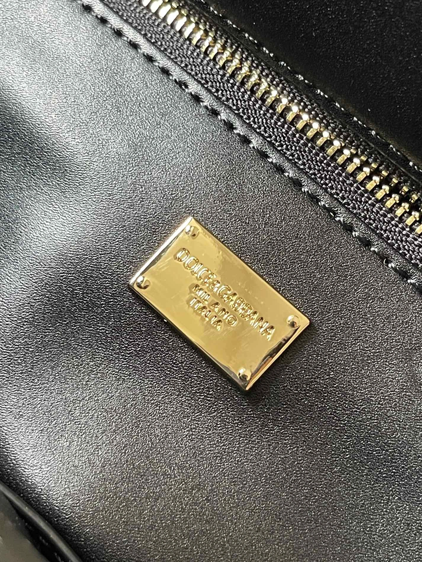 Dolce & Gabbana AAA Quality Shoulder Bags For Women Modern 4963