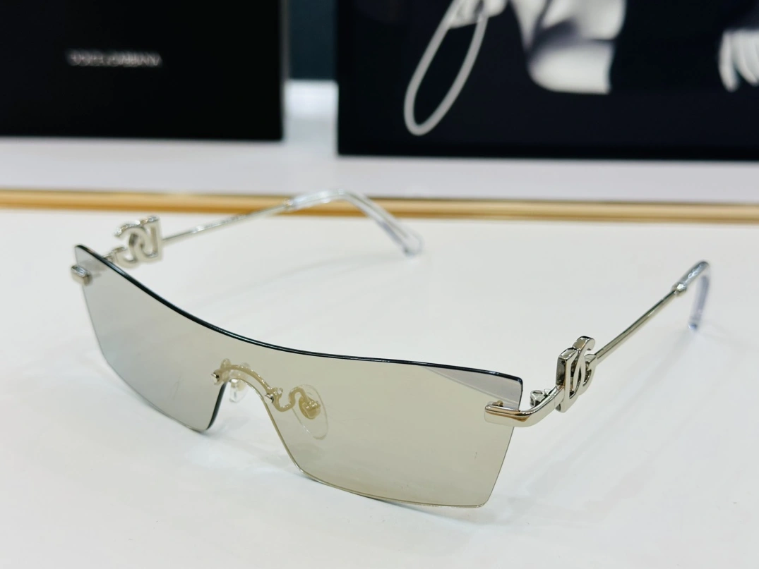 Dolce & Gabbana AAA Quality Sunglasses Bold 5706