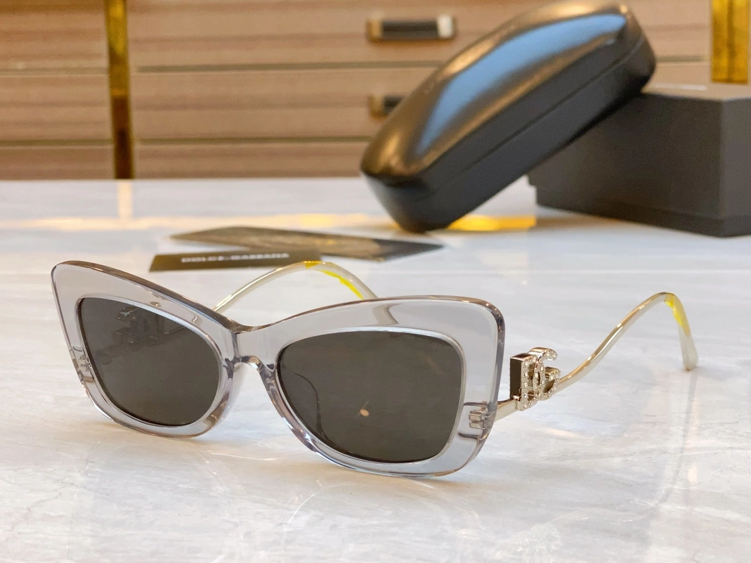 Dolce & Gabbana AAA Quality Sunglasses Breathable 9890